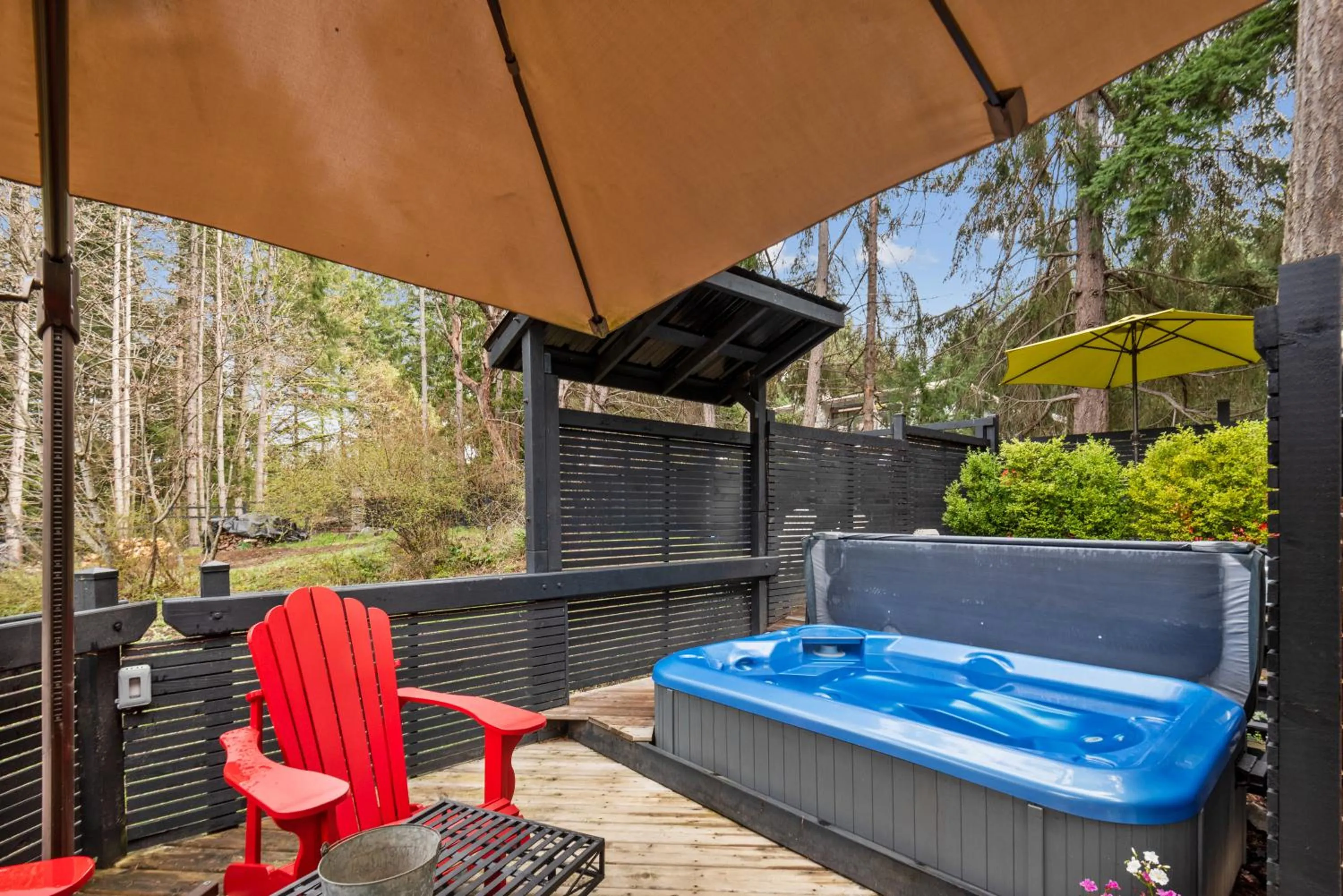 Salt Spring Carriage House B&B