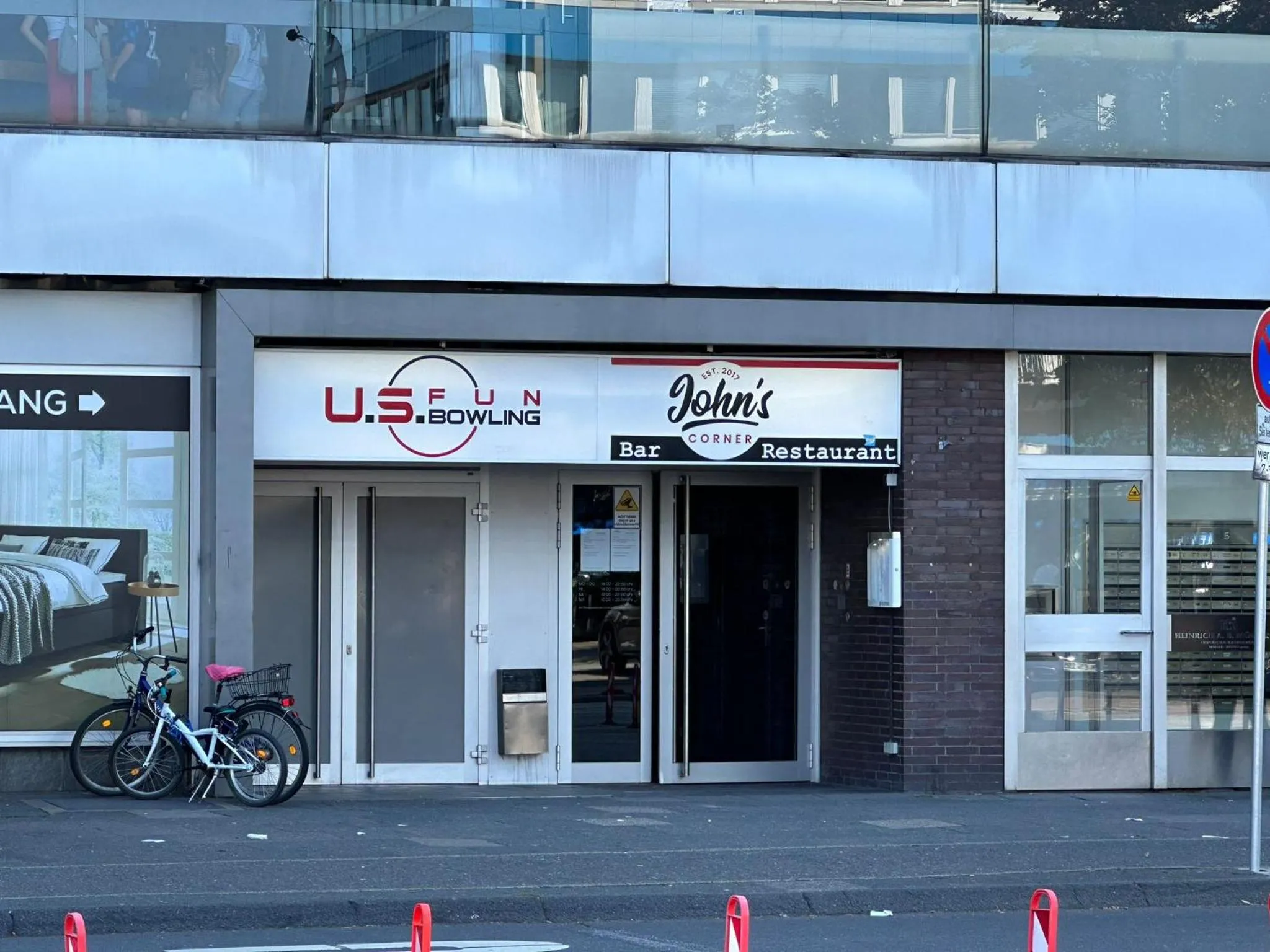Bowling in Ferienwohnung im Hamburger Straße-4