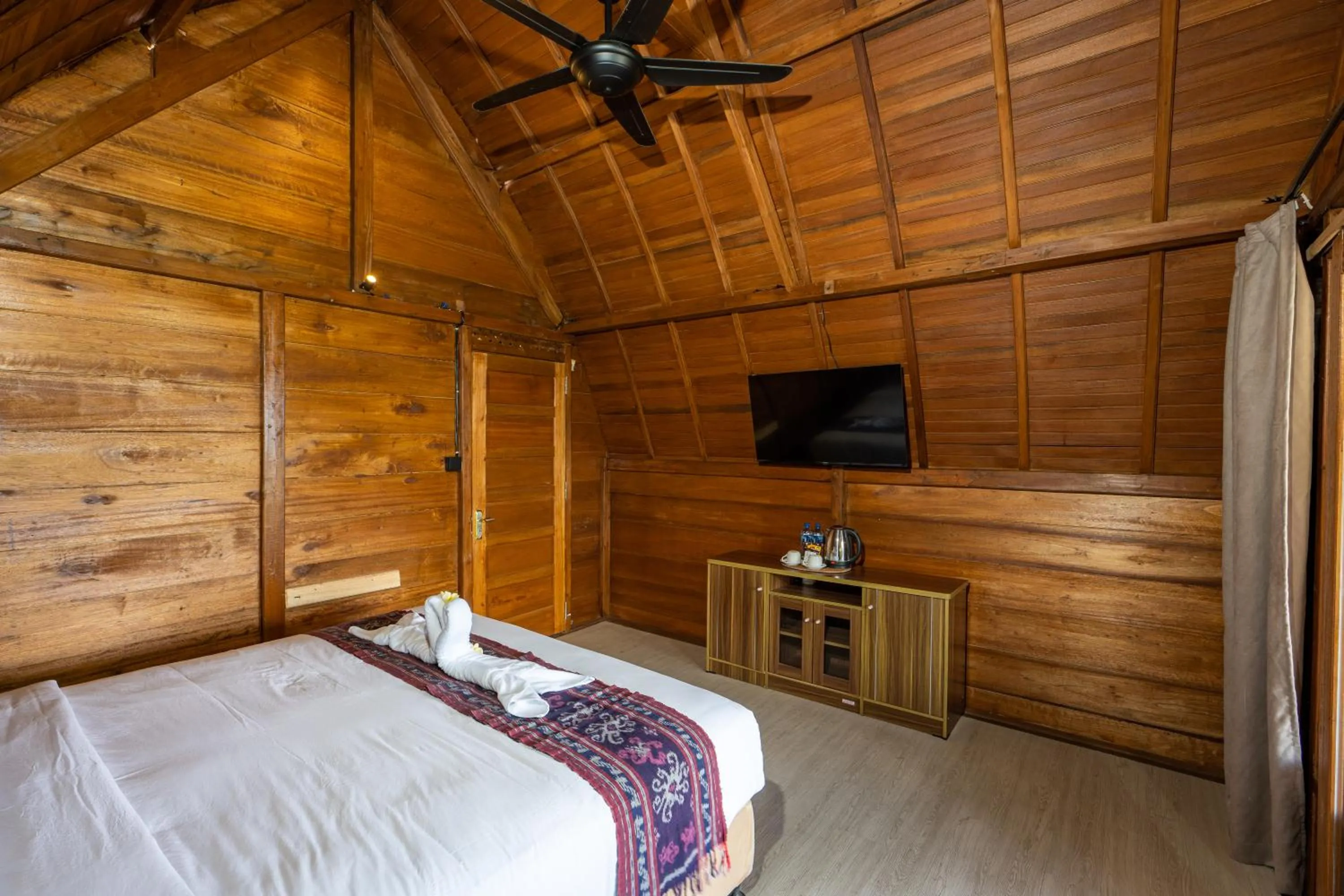 Bedroom, Bed in Tiing Bali Guest House Kintamani