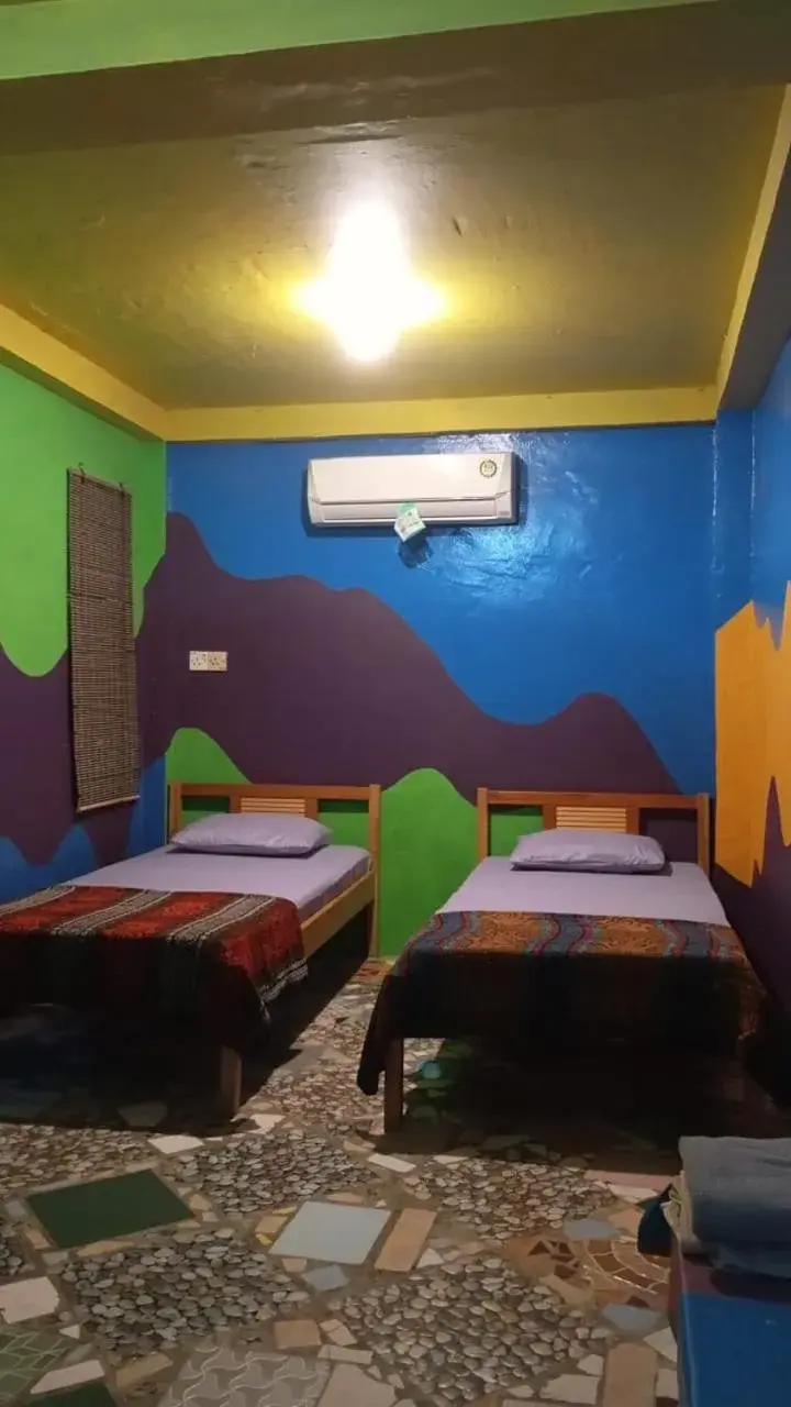 Economy Twin Room in sunrise seasports Economy Twin Room in sunrise seasports