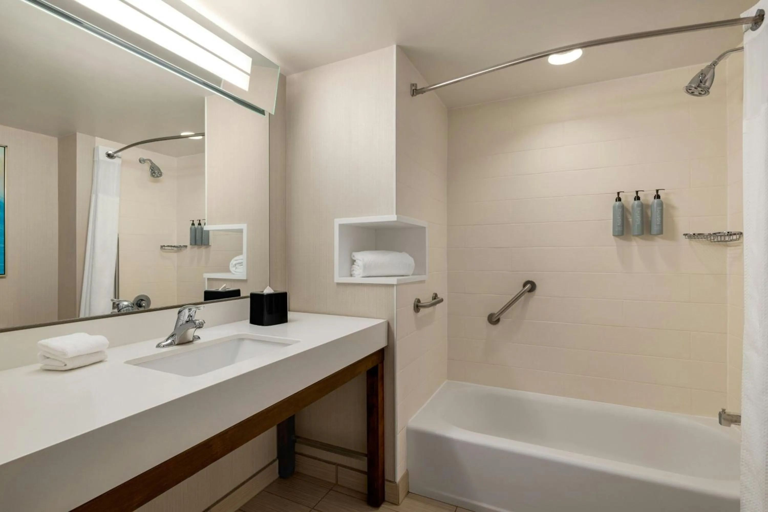 Bathroom in Courtyard by Marriott Wilkes-Barre Arena