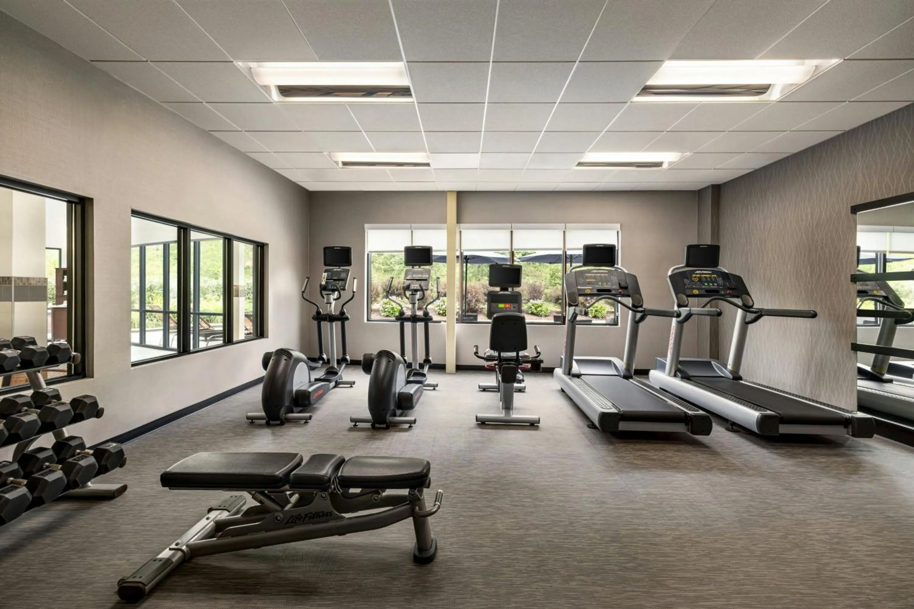 Fitness centre/facilities in Courtyard by Marriott Wilkes-Barre Arena