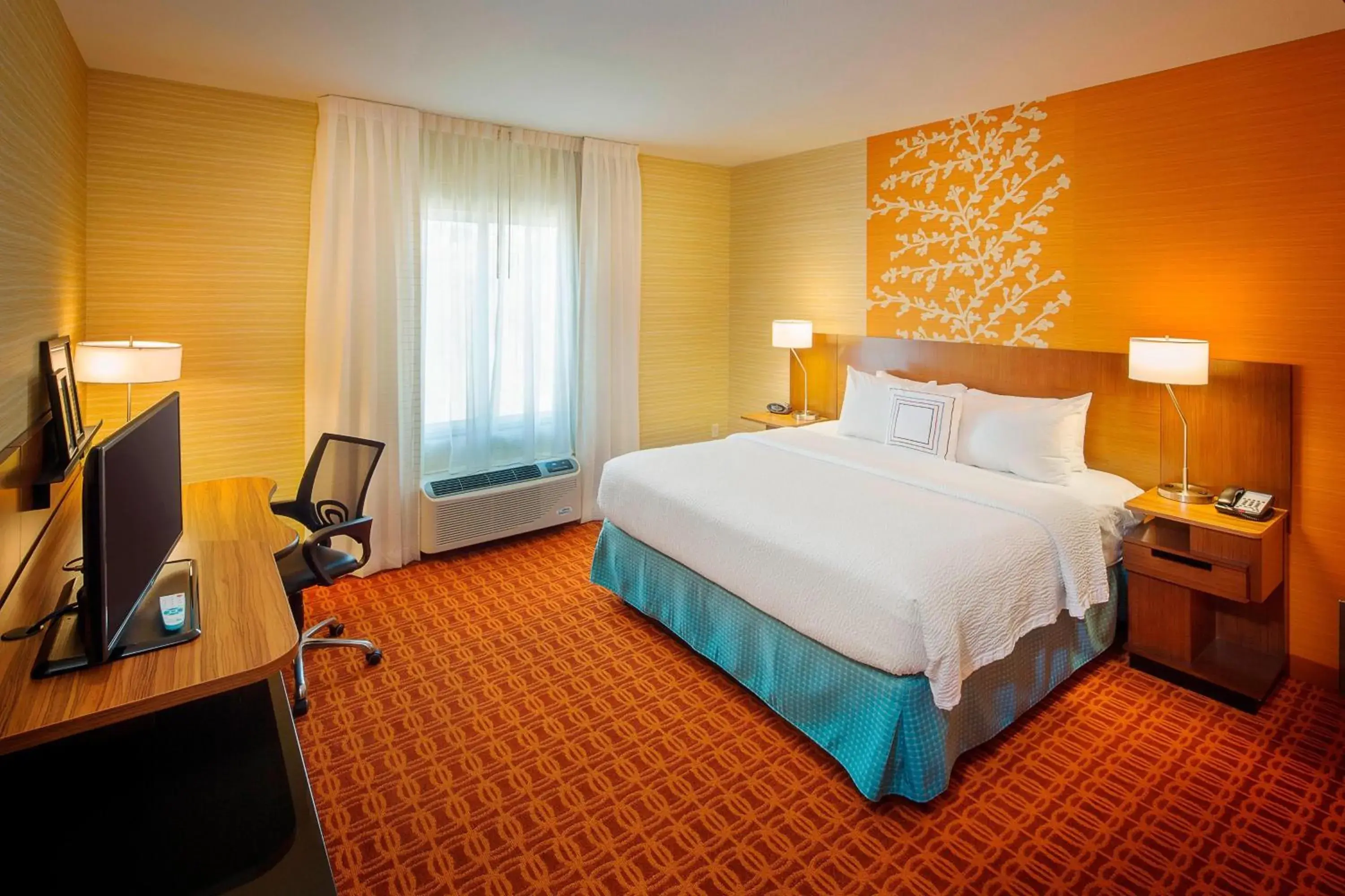 King Room in Fairfield Inn and Suites by Marriott Monaca King Room in Fairfield Inn and Suites by Marriott Monaca