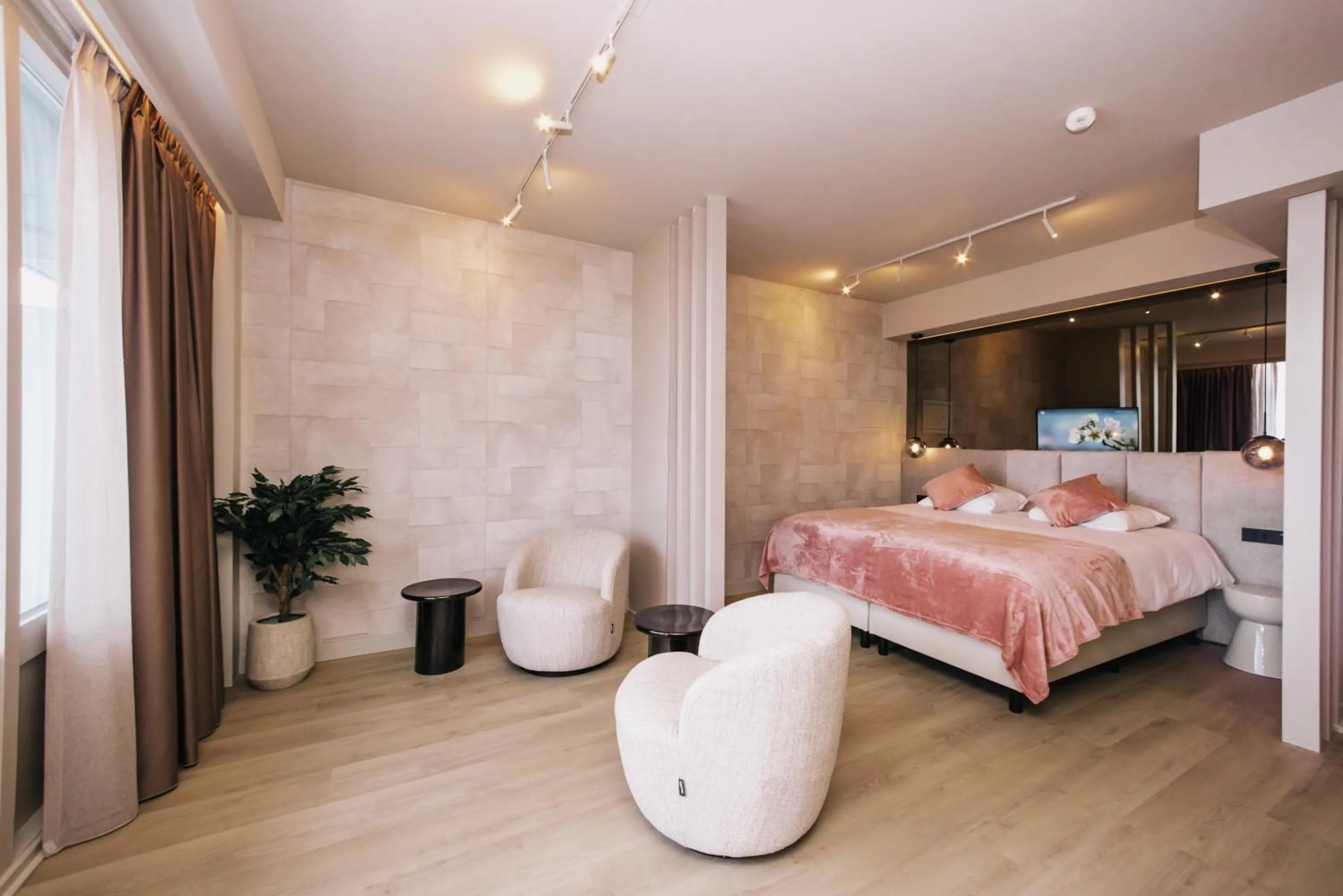 Bedroom, Bed in Palace Hotel Zandvoort