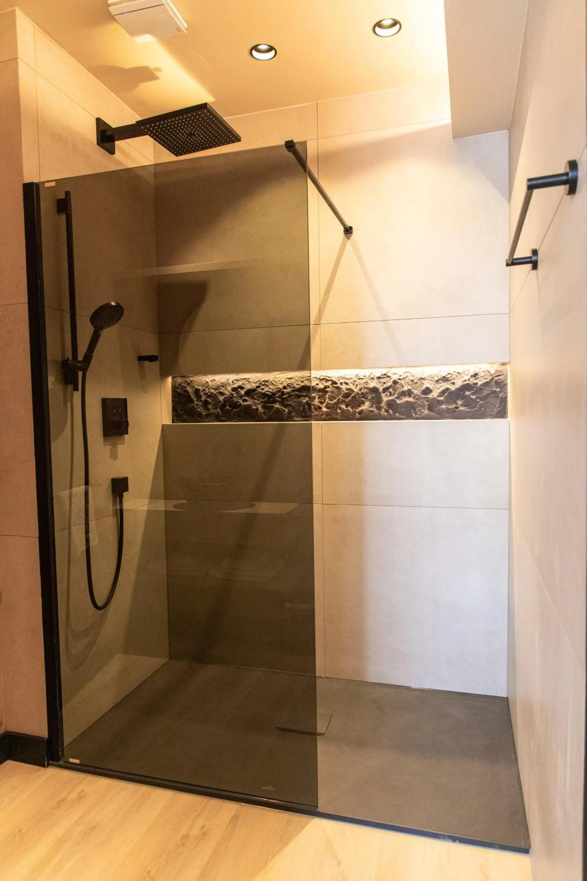 Shower in Palace Hotel Zandvoort