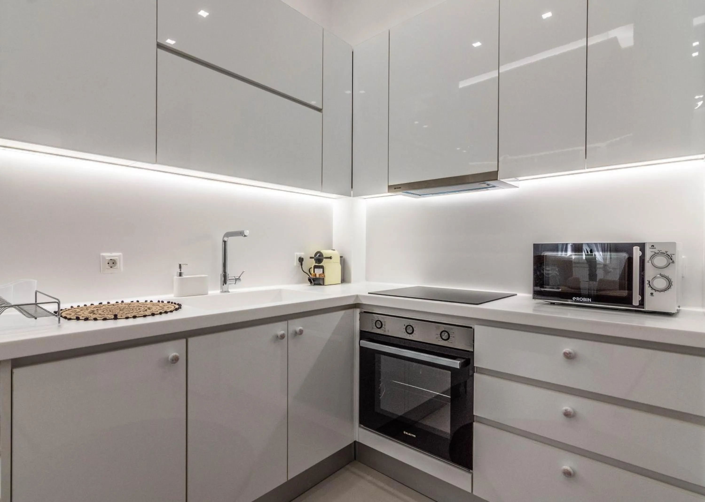 Kitchen or kitchenette in De lenco Residence 2