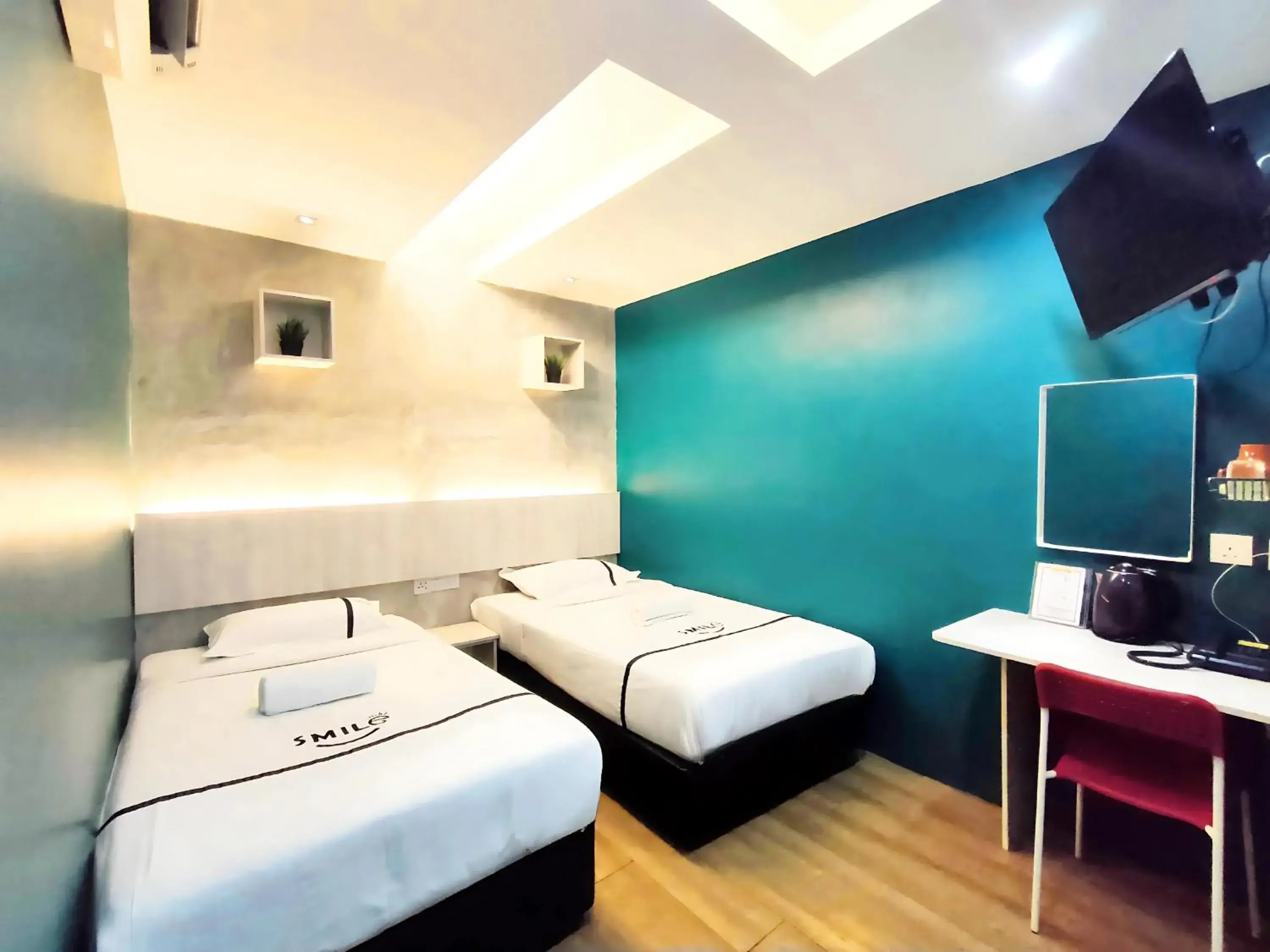 Twin Room in Smile Hotel Danau Kota Twin Room in Smile Hotel Danau Kota