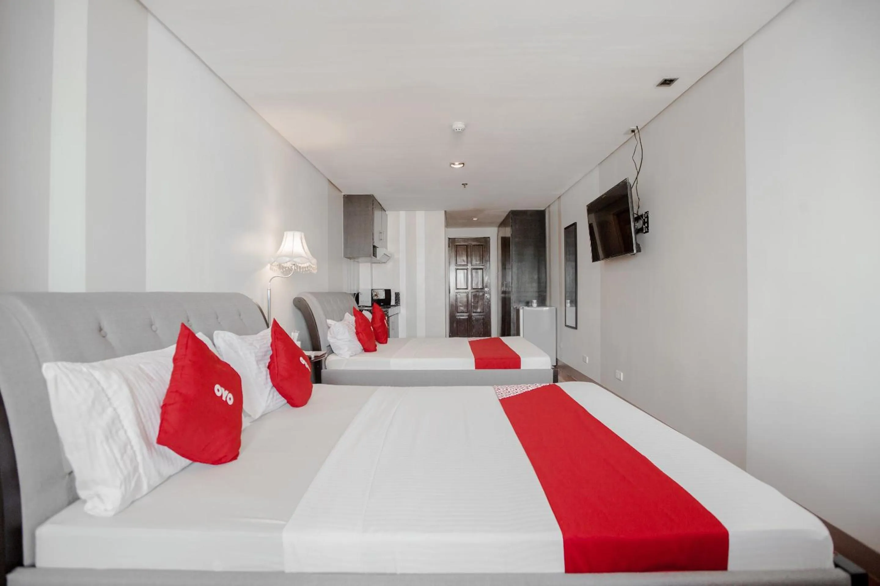 Bedroom, Bed in Super OYO 714 Haeinsa Condotel