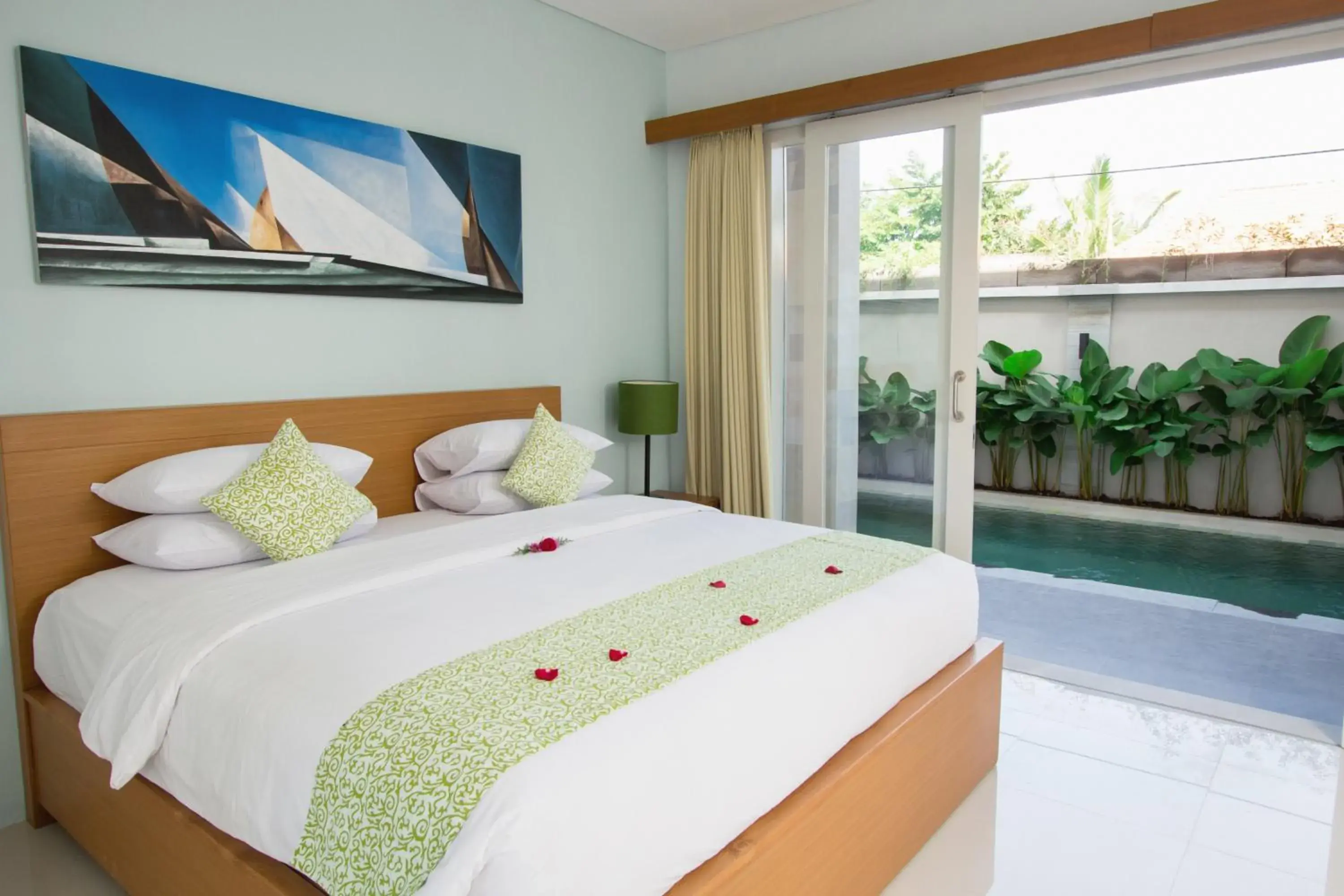 Suite with Pool View in Apple Suite Suite with Pool View in Apple Suite