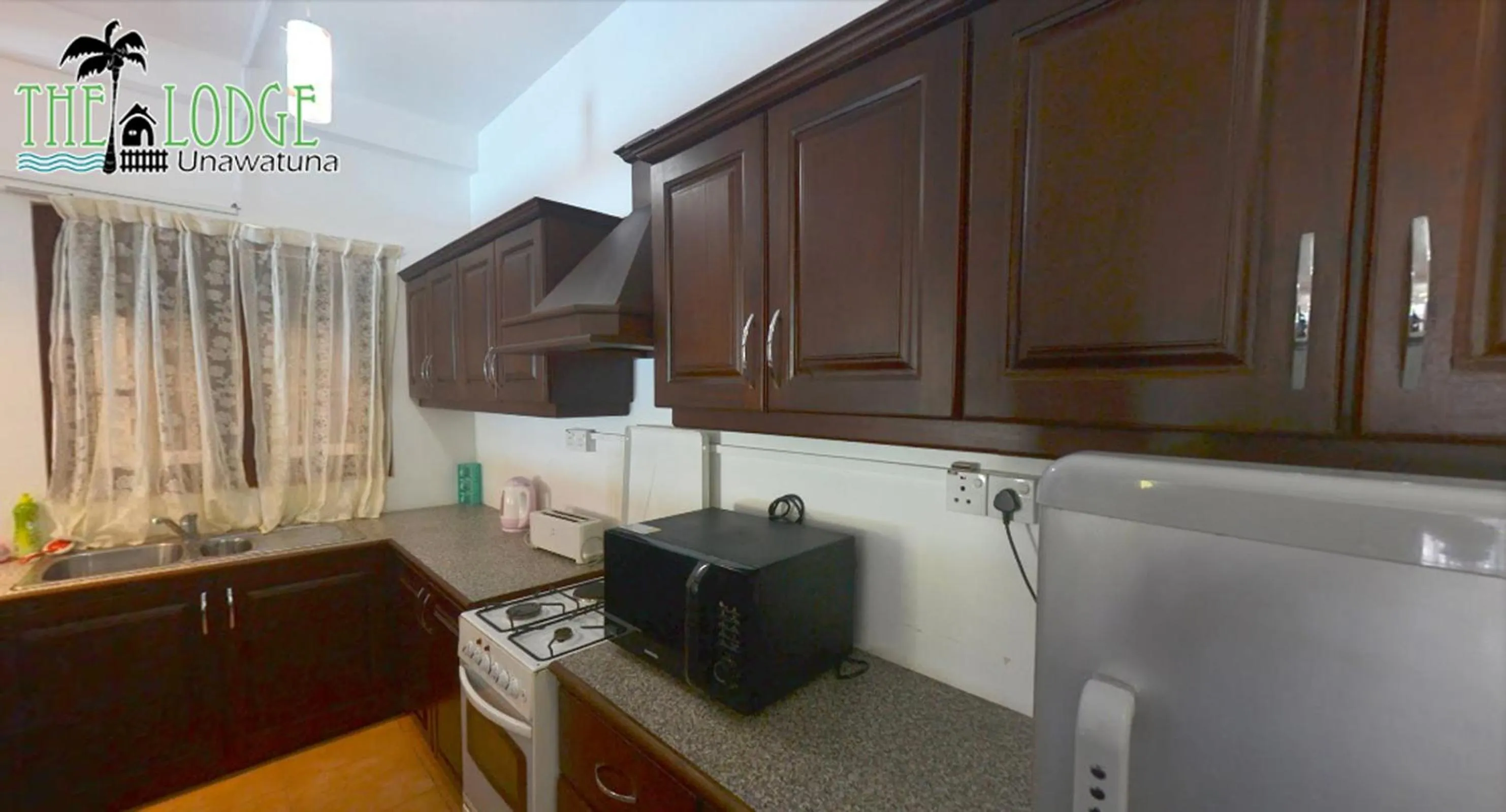 Kitchen or kitchenette in The Lodge Unawatuna