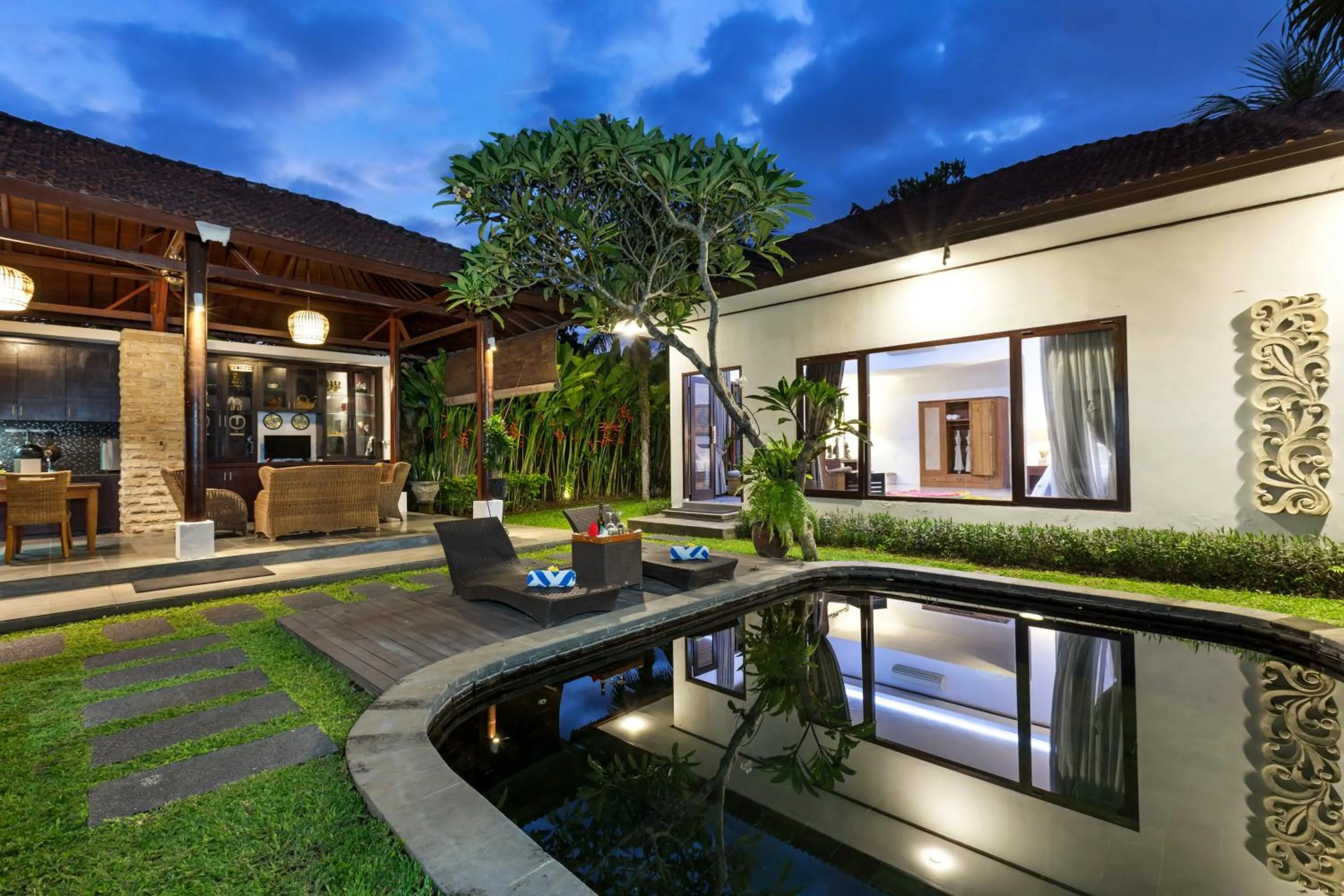Ubud Raya Villa