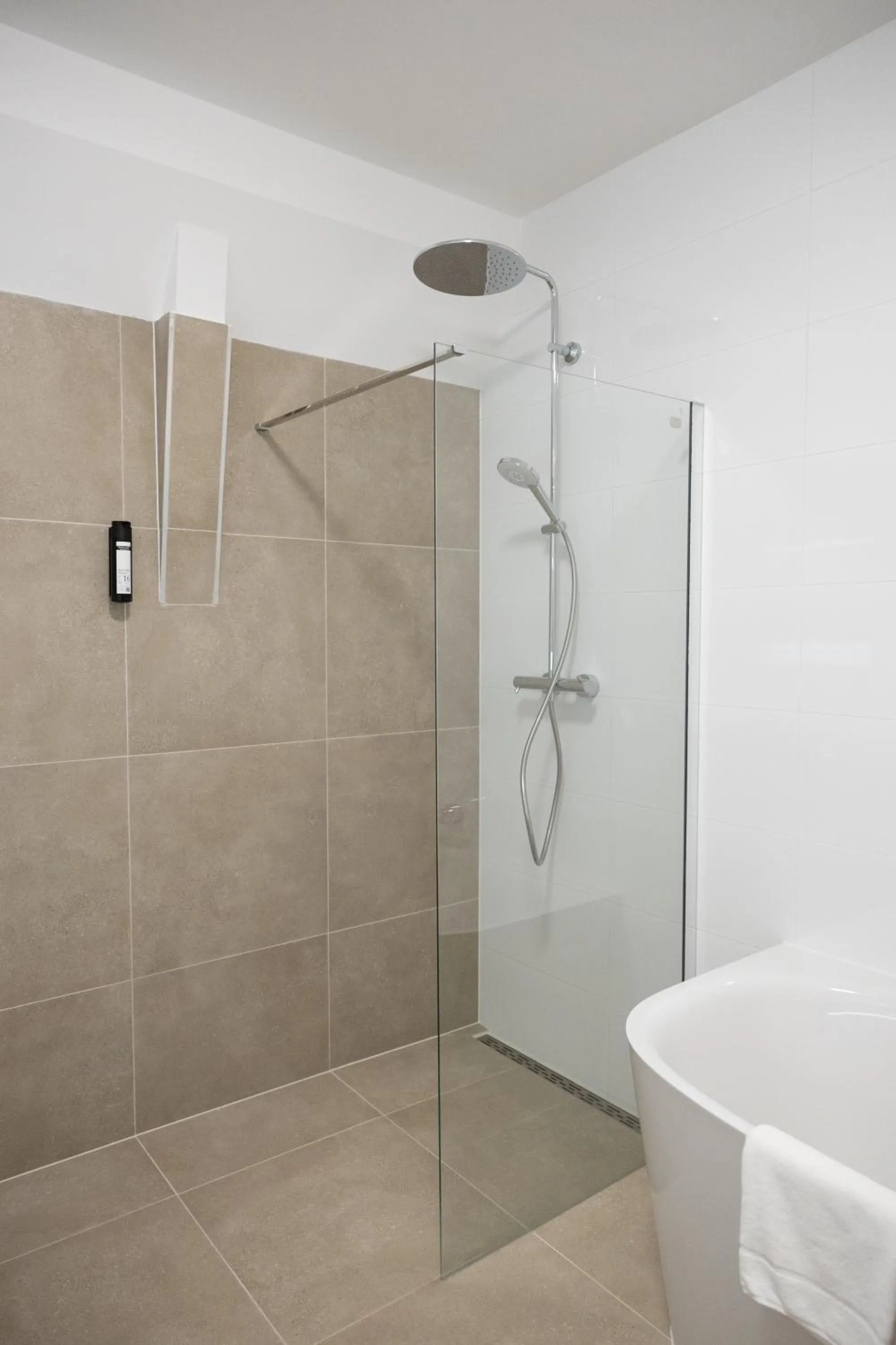 Shower in Parkhotel Mastbosch Breda