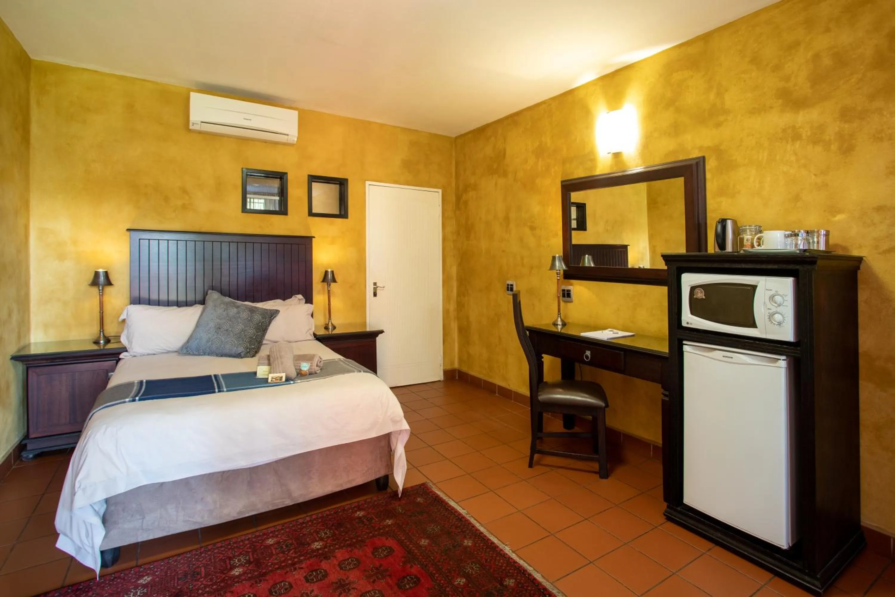 Bedroom, Bed in Bluegum Country Lodge