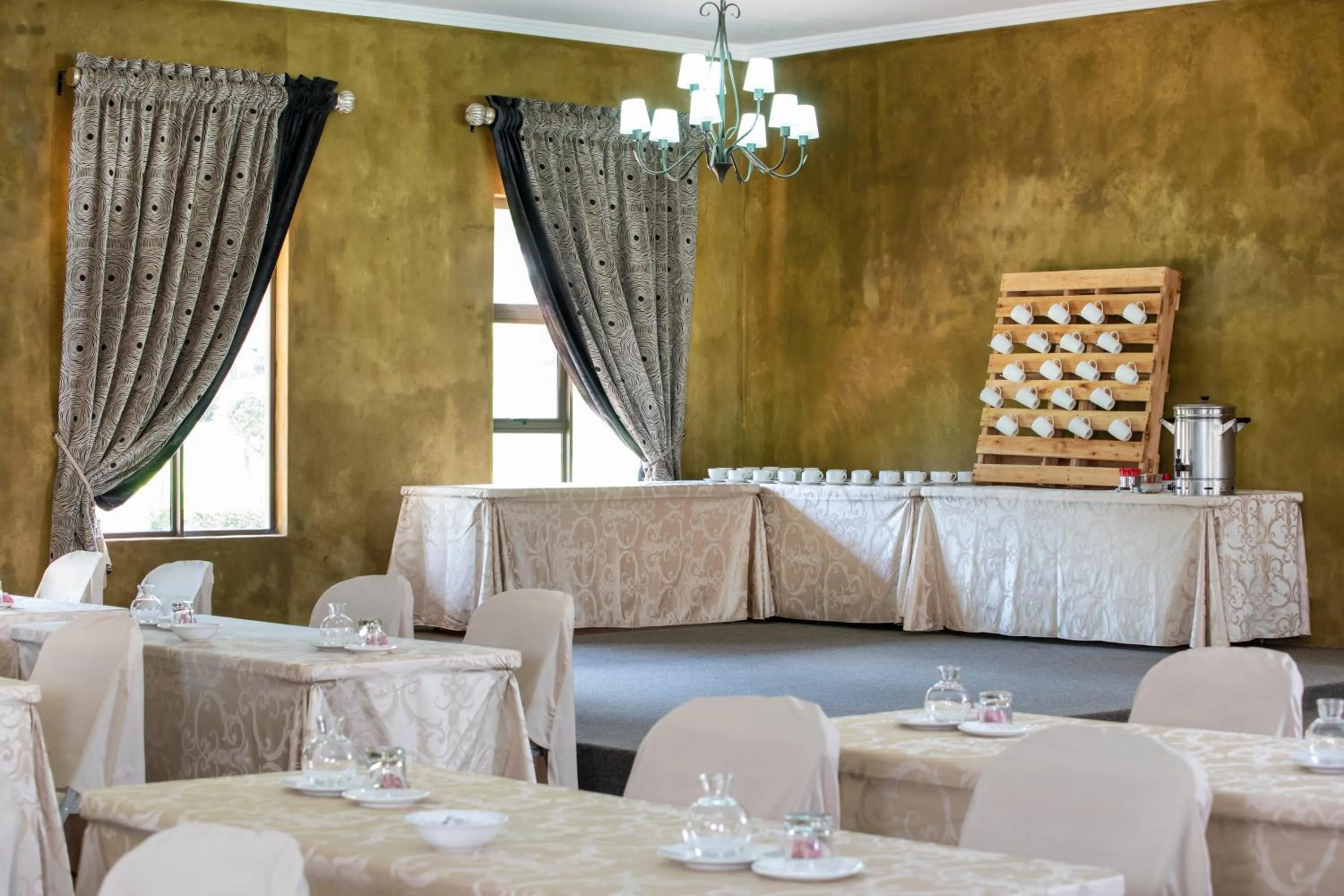 Meeting/conference room in Bluegum Country Lodge