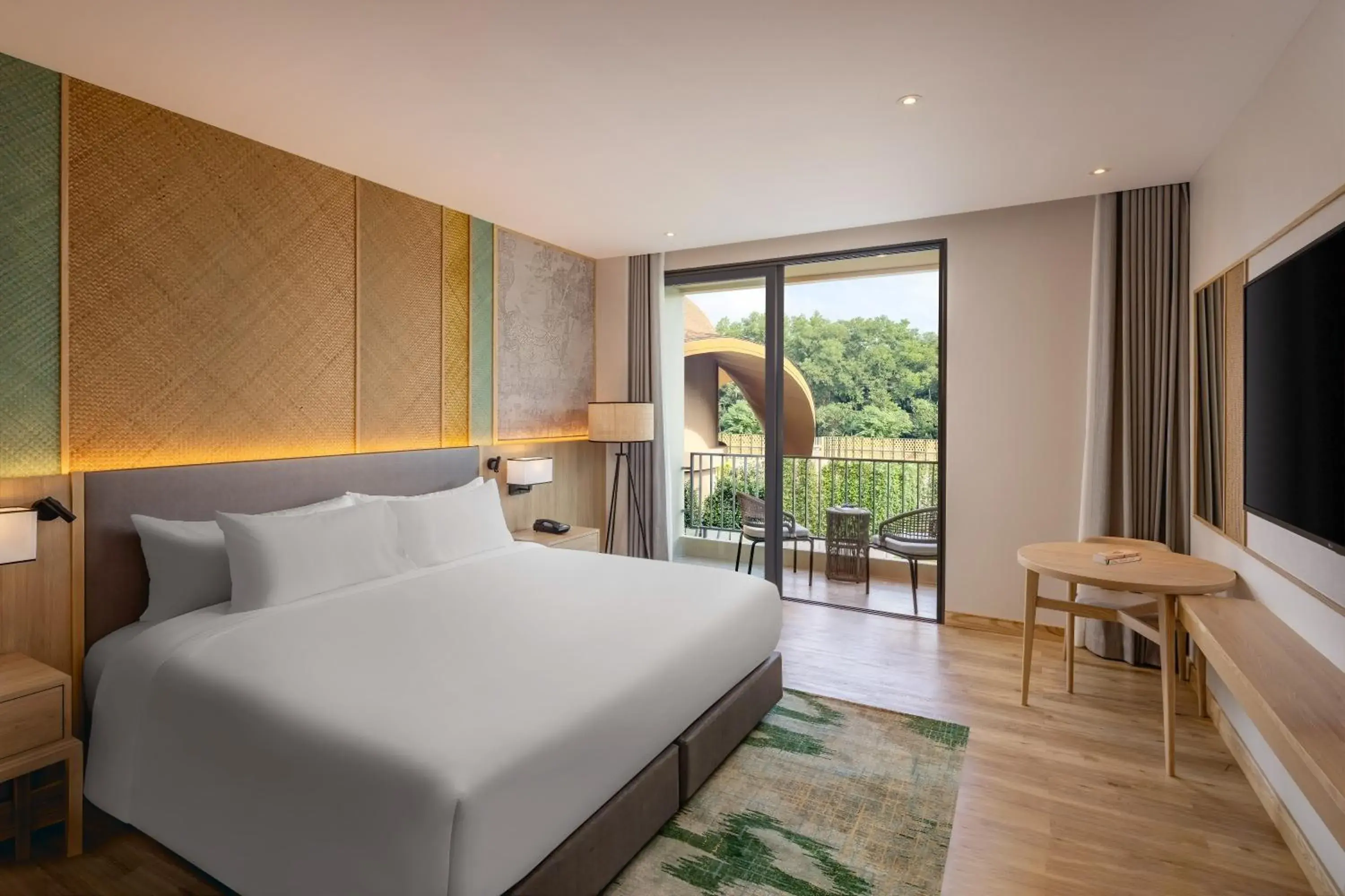 Superior King Room with Pool View in Dusit Princess Phatthalung Superior King Room with Pool View in Dusit Princess Phatthalung