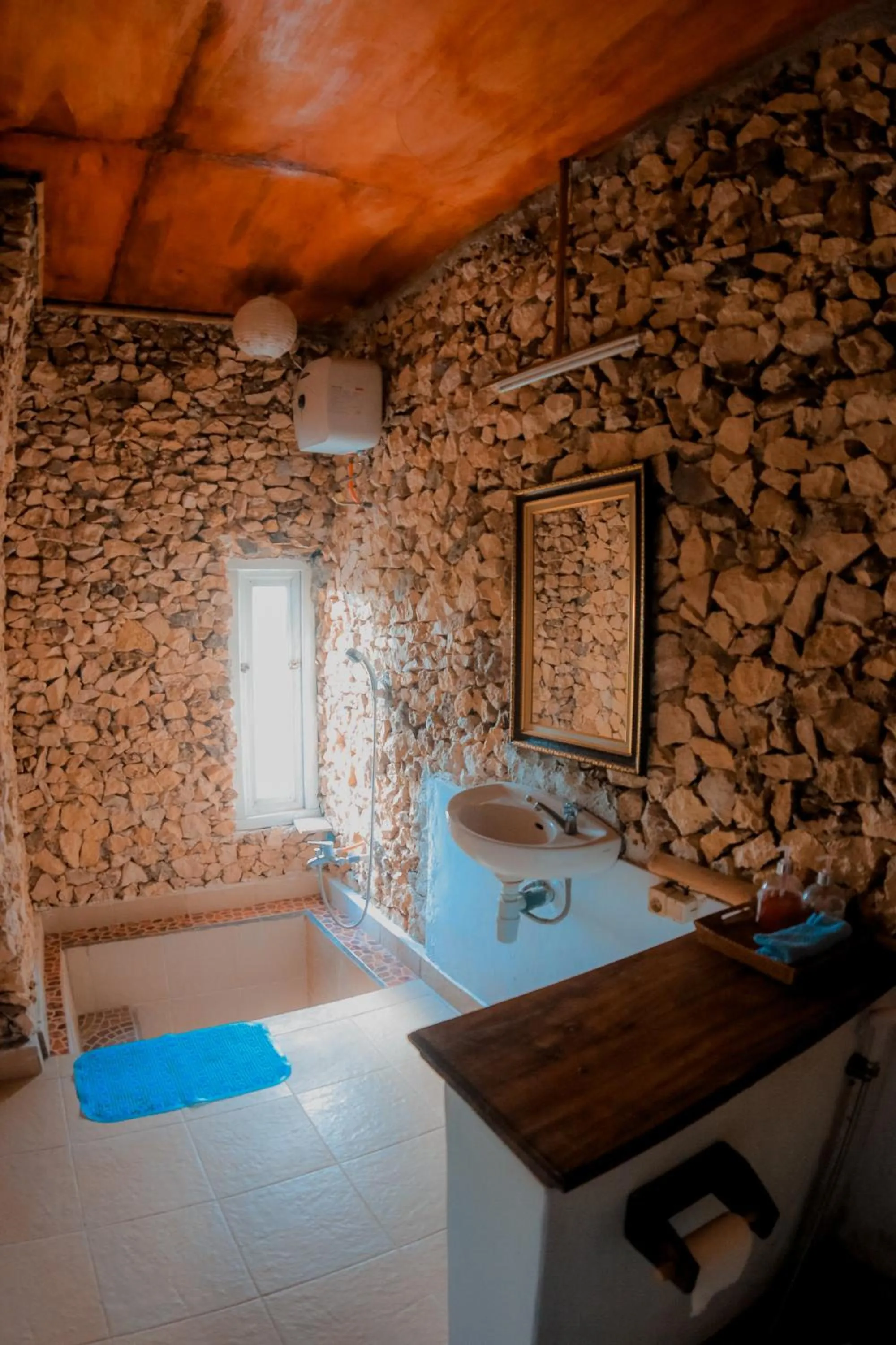 Bathroom in Annaya House
