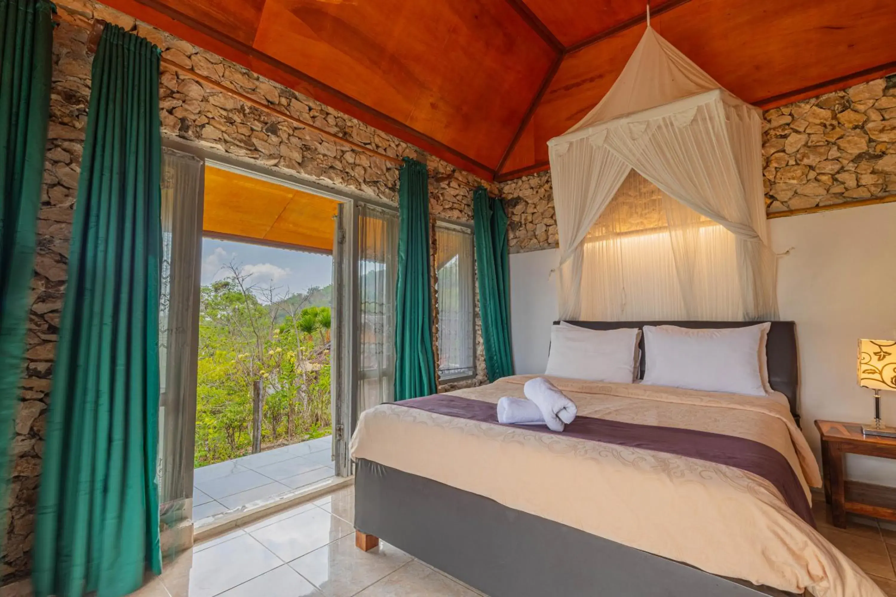 Deluxe Double Room in Annaya House Deluxe Double Room in Annaya House