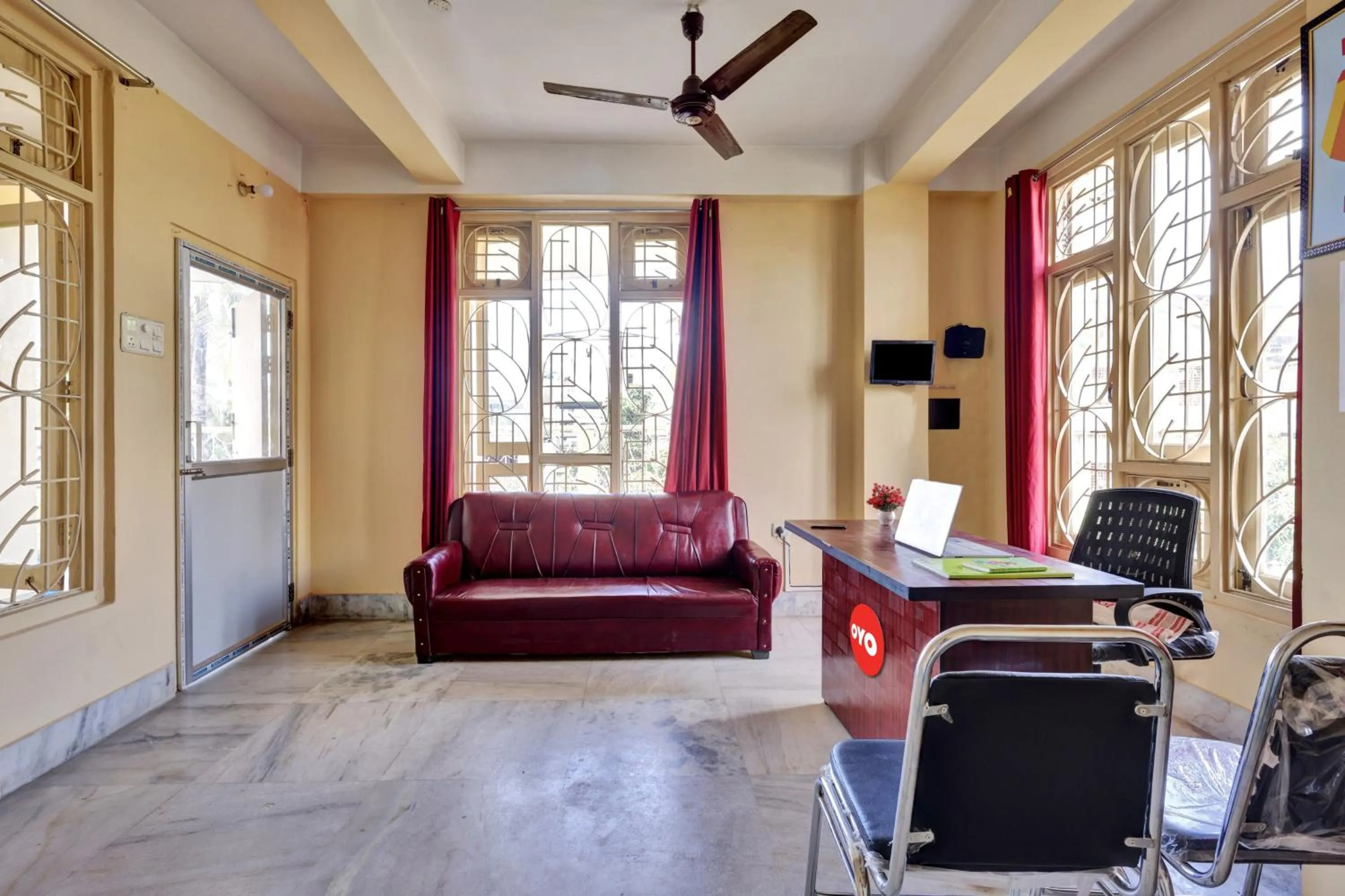 Lobby or reception in Hotel O Metro Guest House