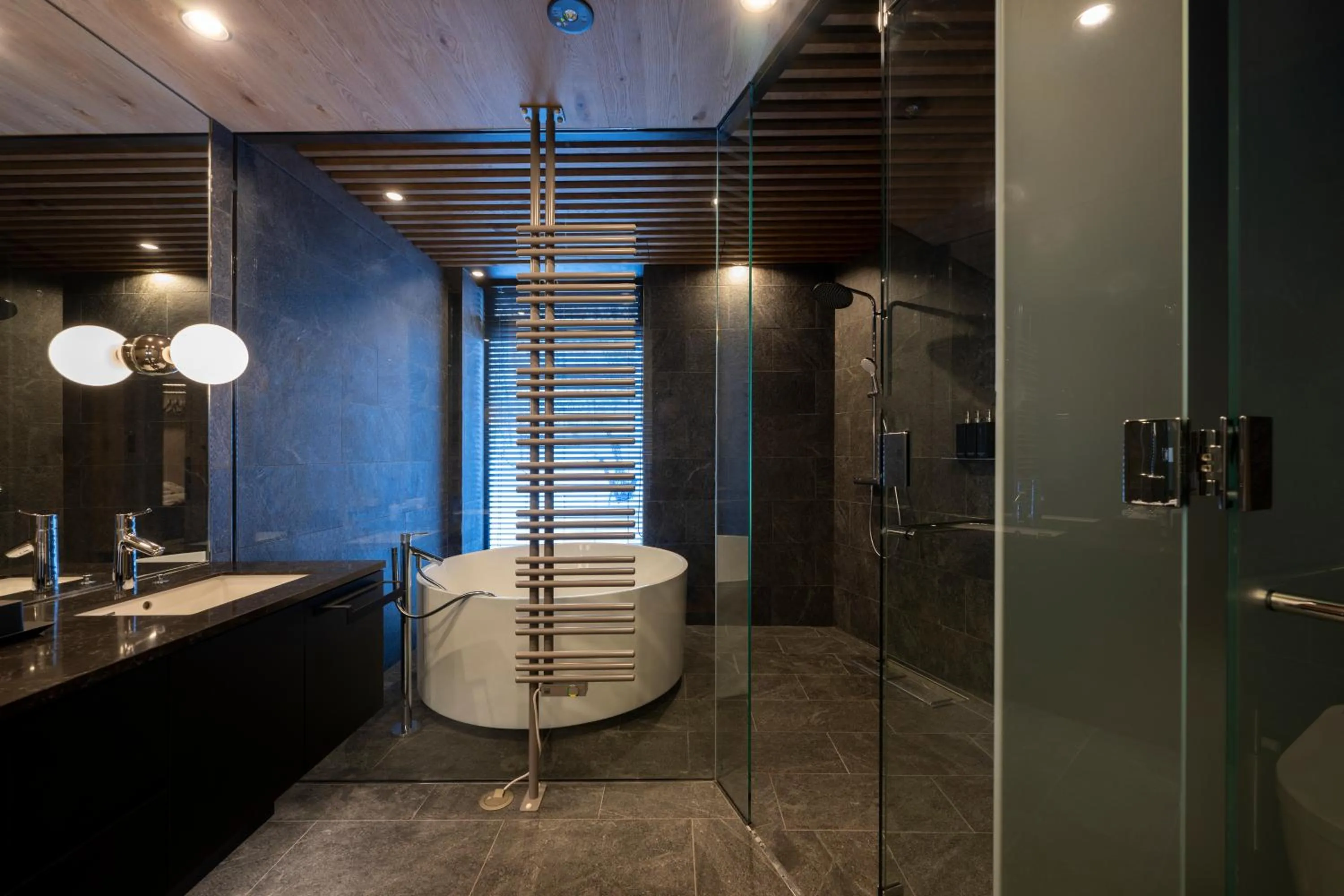 Shower in Tsubasa Chalet at Hanaridge