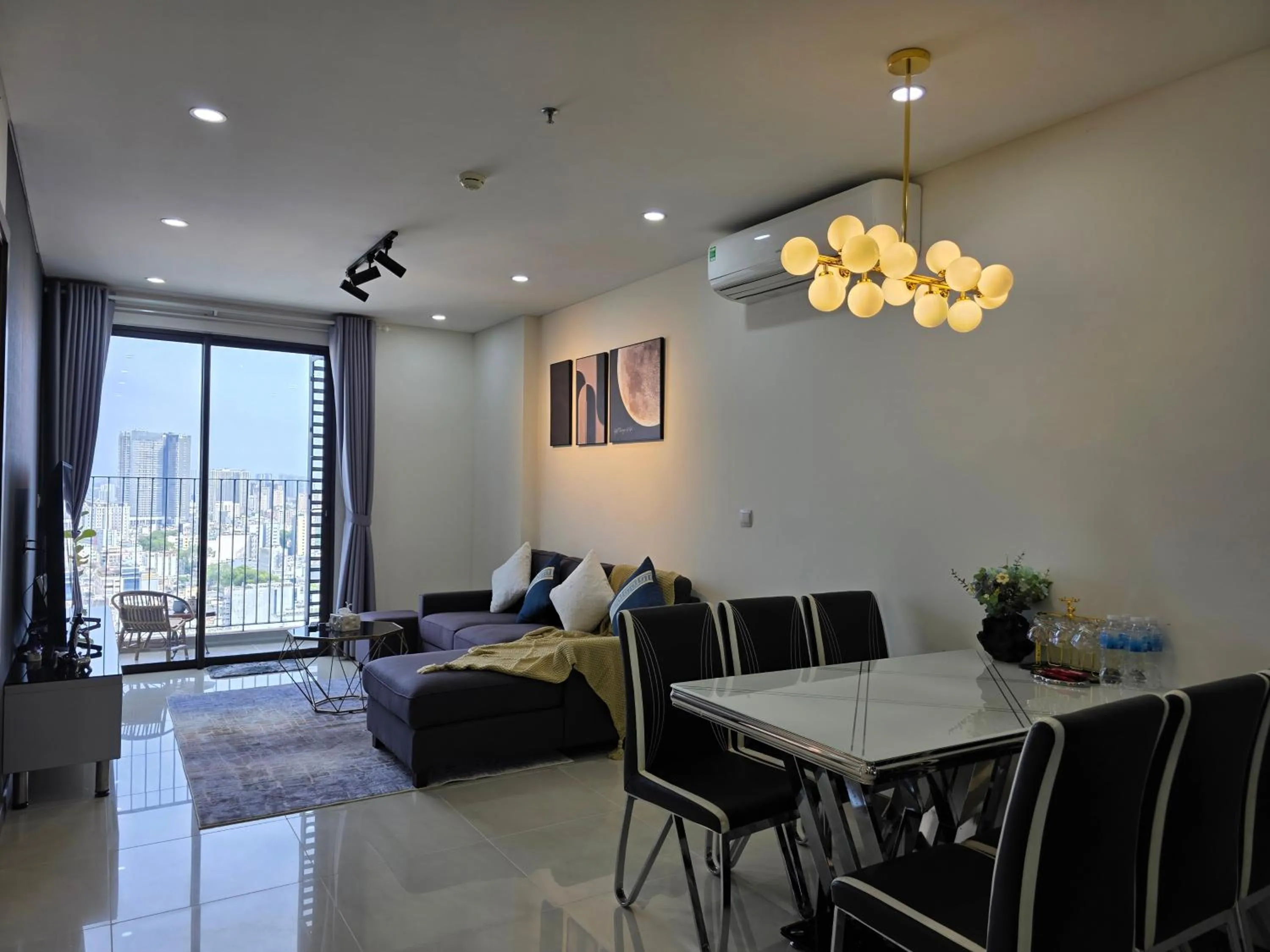 UPhoenix Home- HaDo Centrosa Garden