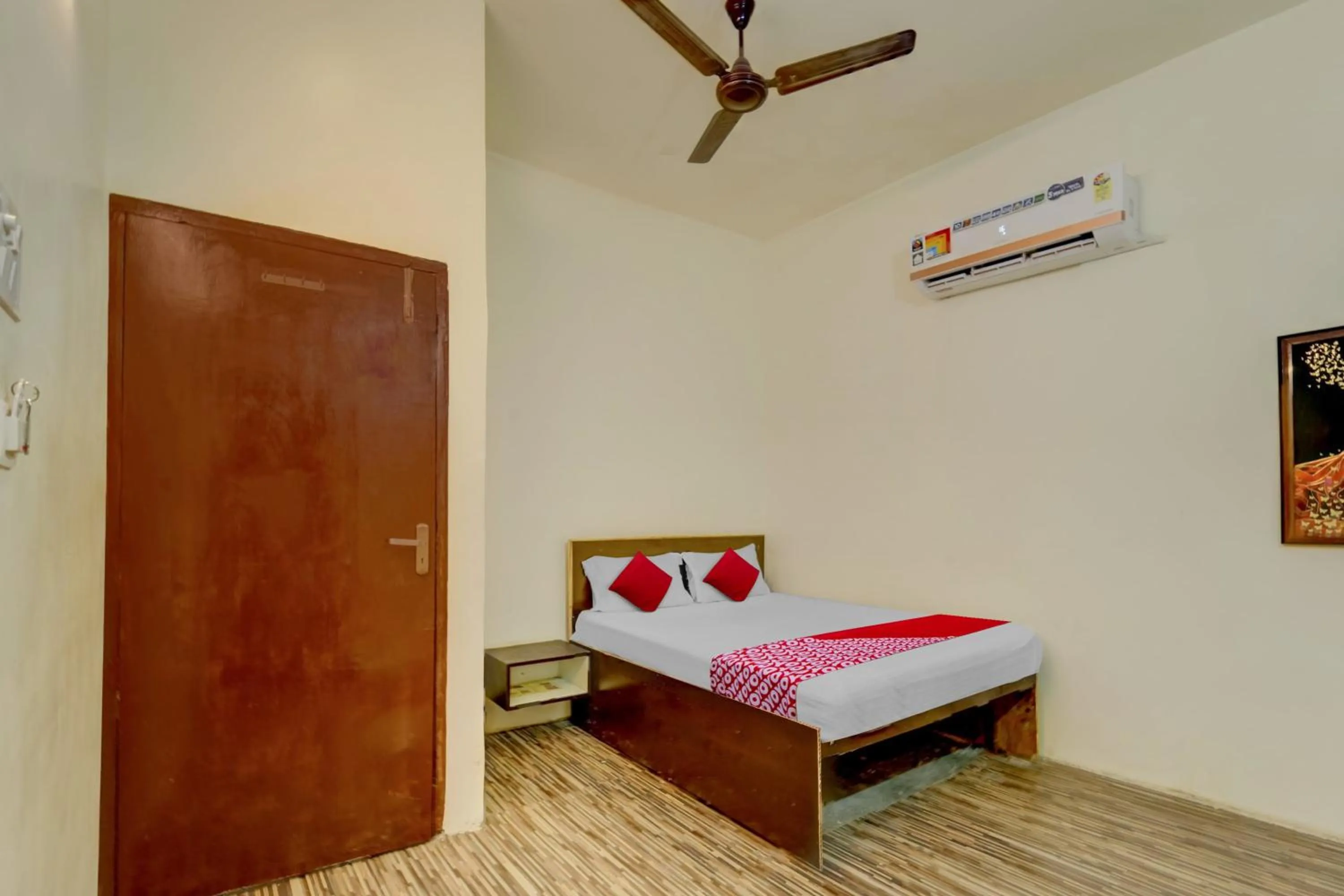 Lobby or reception in Hotel O The Olive Stay