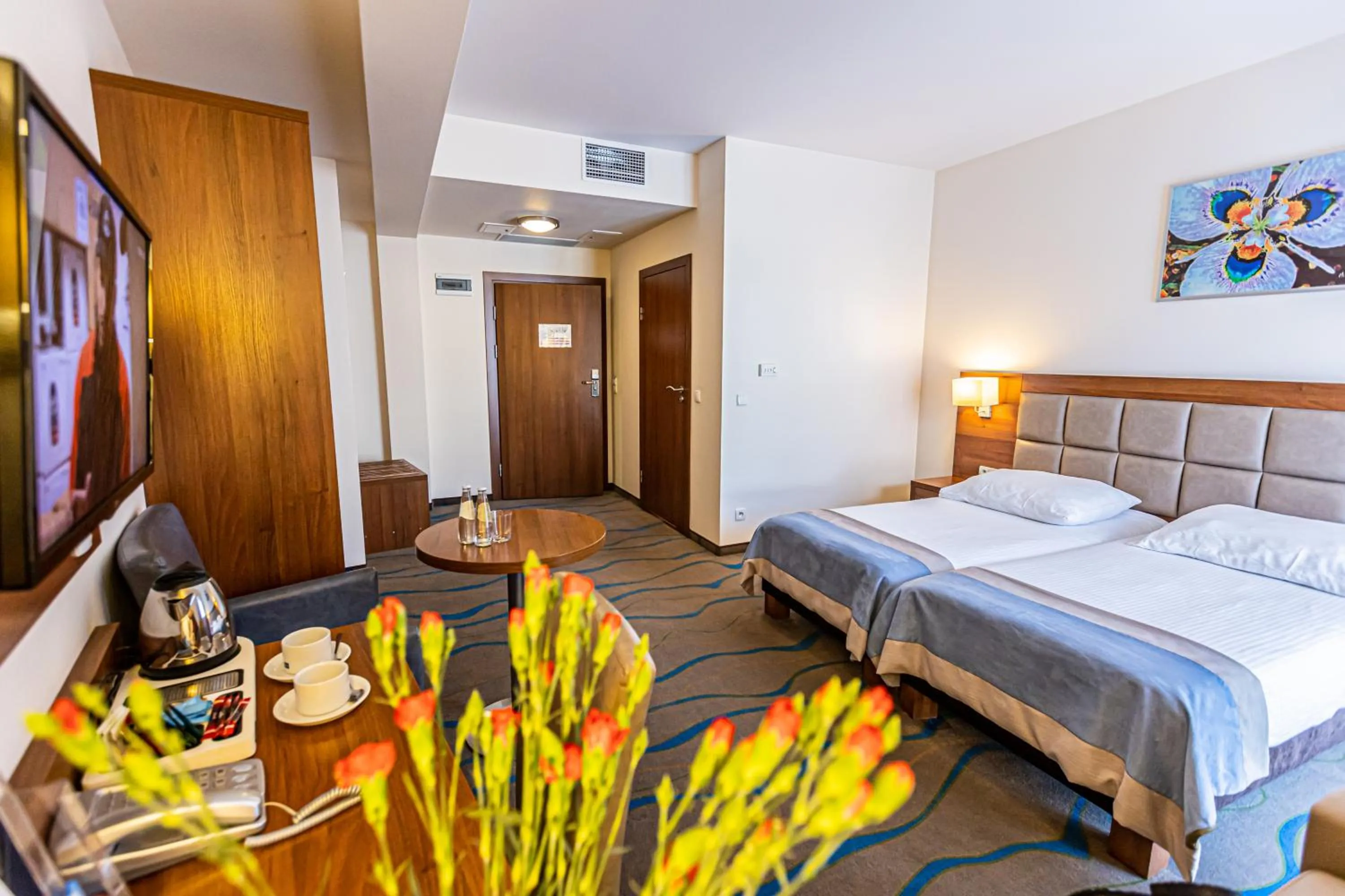 Photo of the whole room, Bed in Hotel Olivia Medical SPA