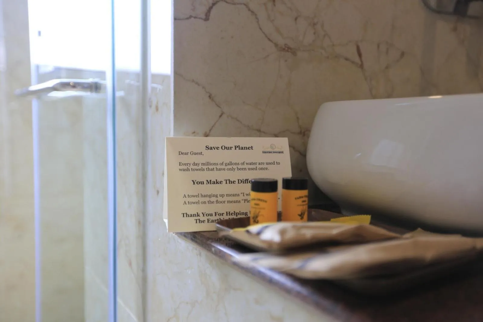 Bathroom in Phuntsho Khangsar Hotel