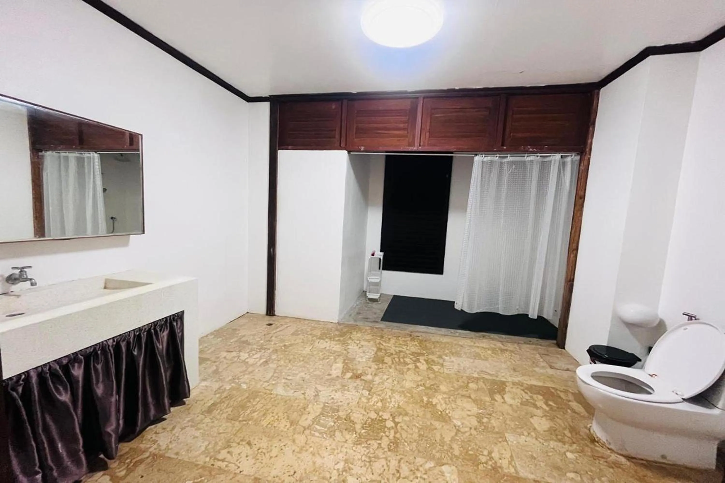 Bathroom in SS pool villa hills