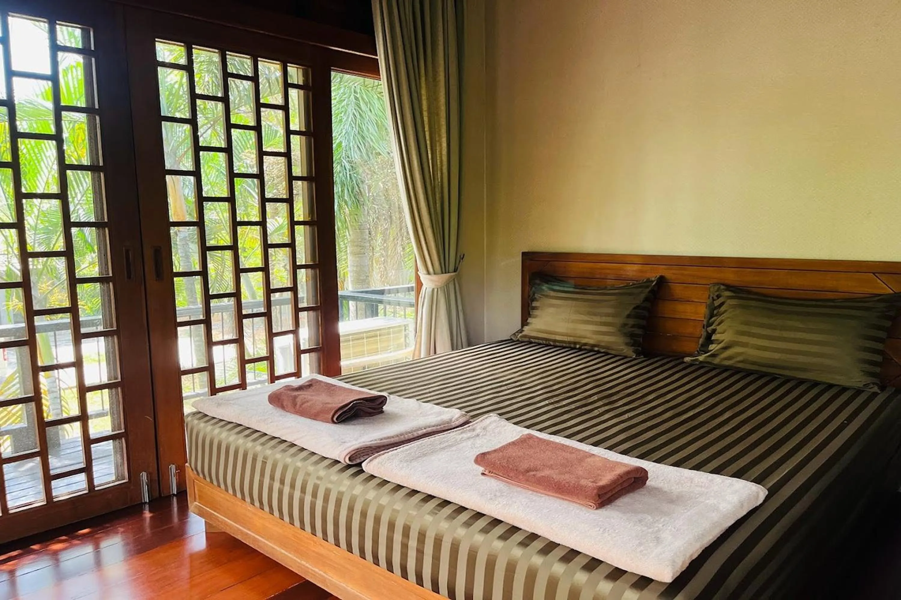 Bedroom, Bed in SS pool villa hills