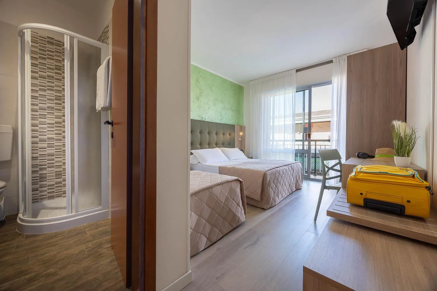 Photo of the whole room, Bed in Hotel Picobello Pineta