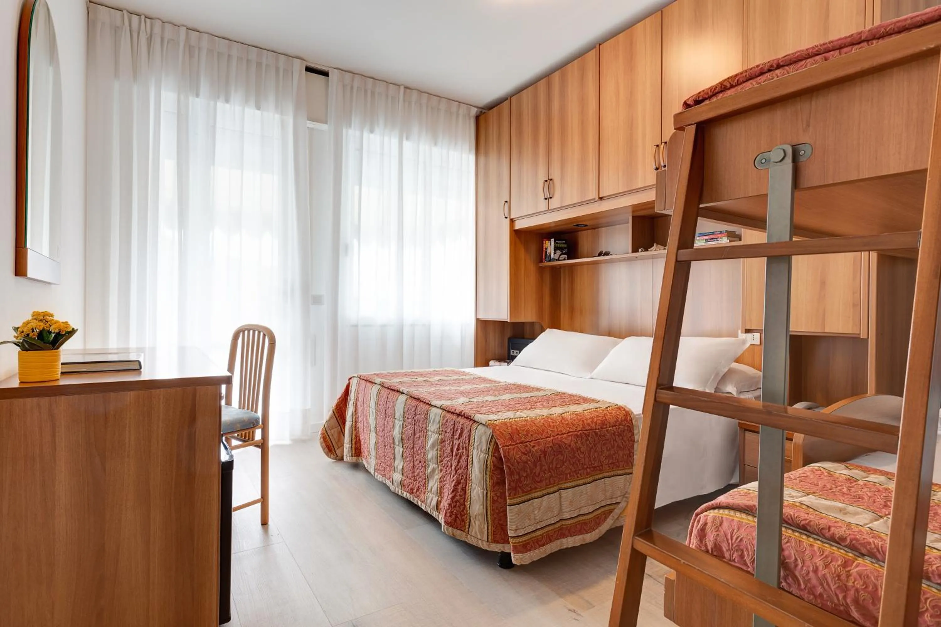 Bed in Hotel Picobello Pineta