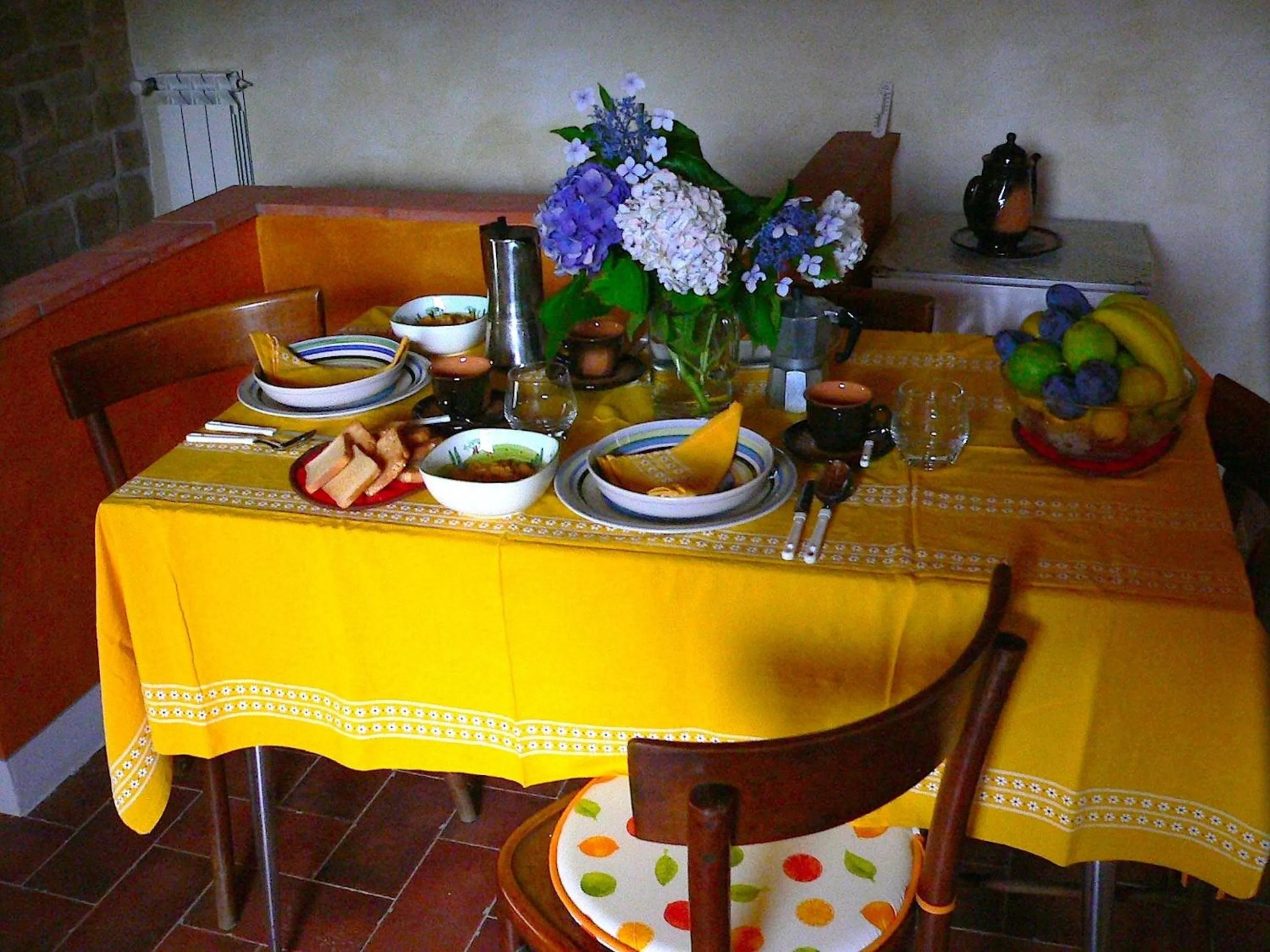 Food and drinks in Il Podere Di Giada