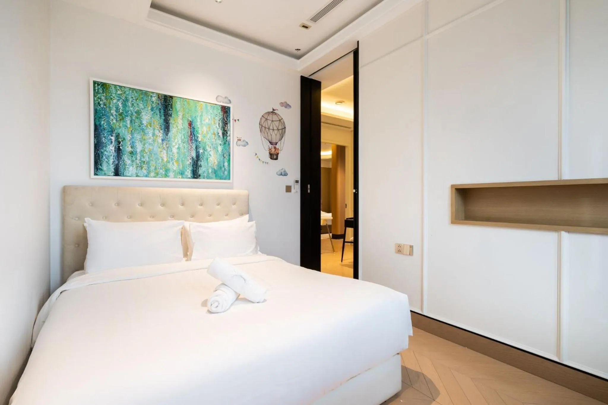 Bed in The Rixx Madison