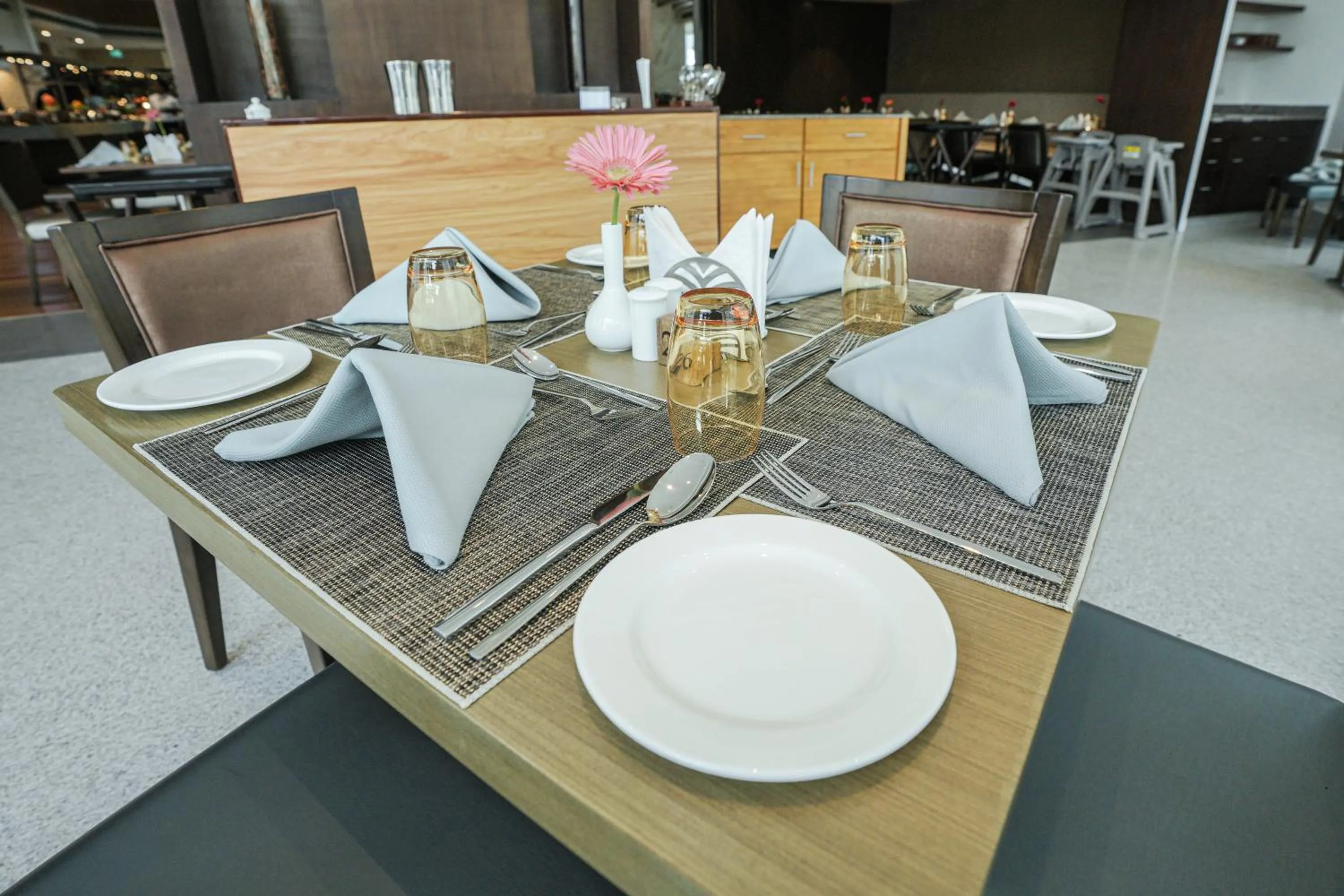 Restaurant/places to eat in Gokulam Grand Trivandrum