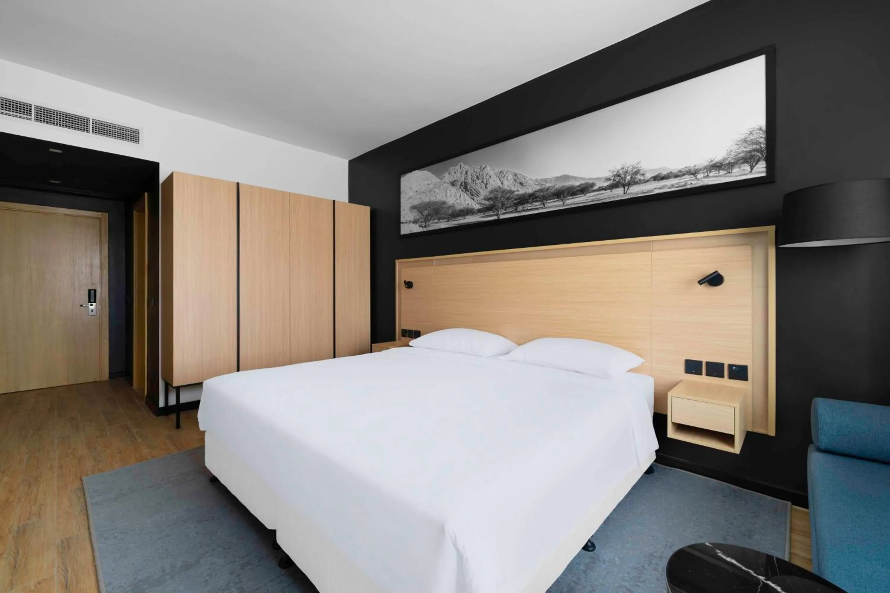 Bedroom, Bed in Park Inn by Radisson Makkah Thakher Alsharqi