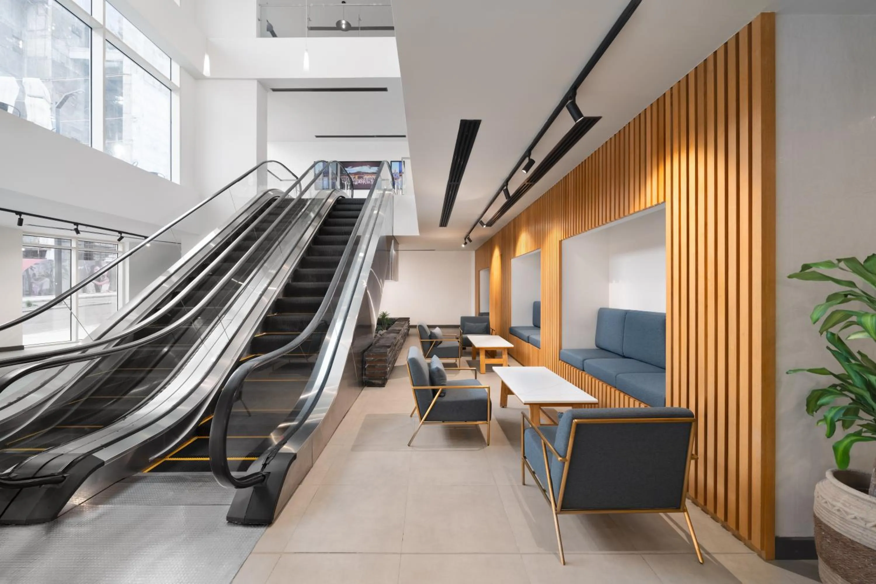 Lounge or bar in Park Inn by Radisson Makkah Thakher Alsharqi