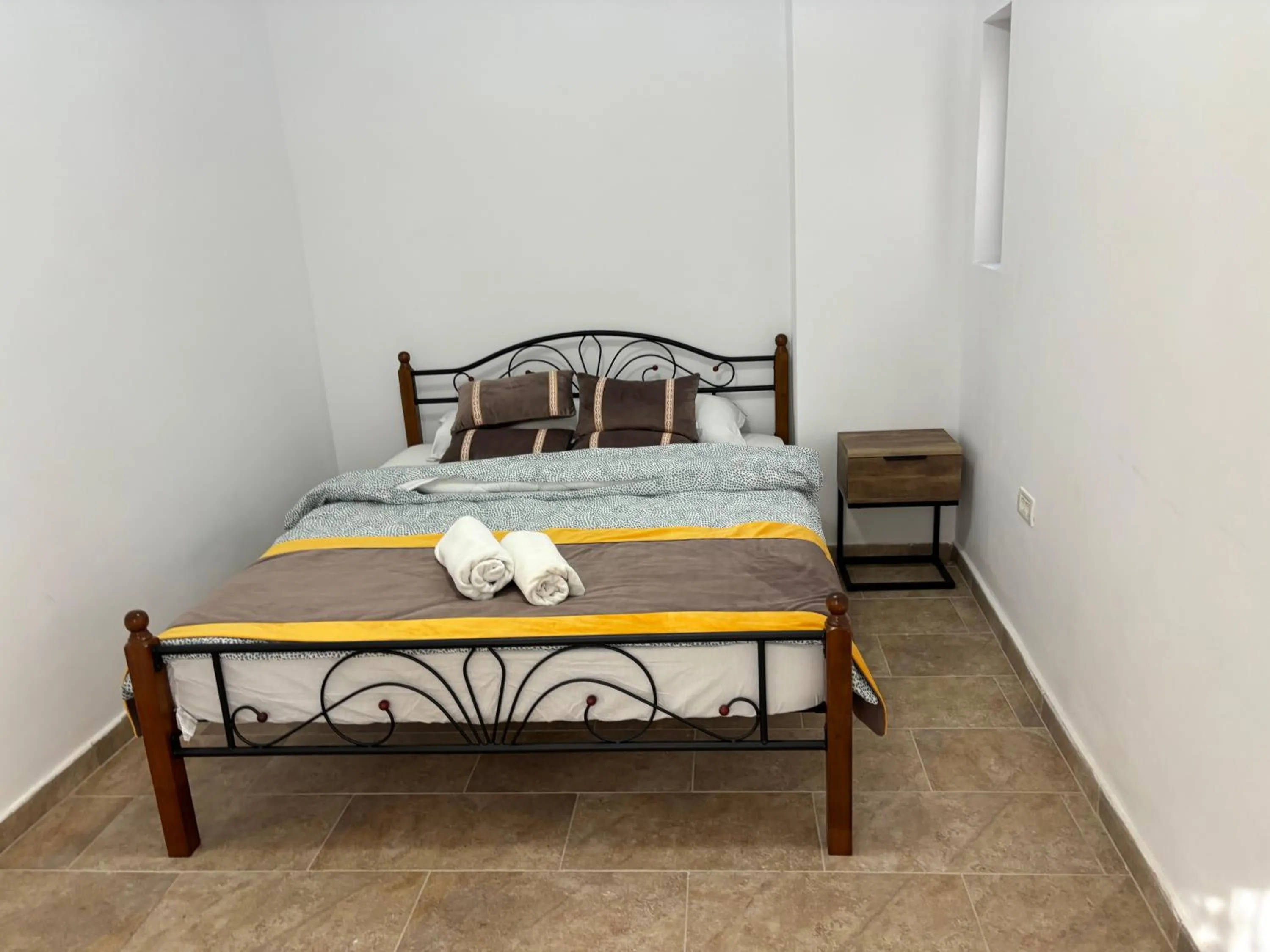 Bed in The Loft Gara de Nord