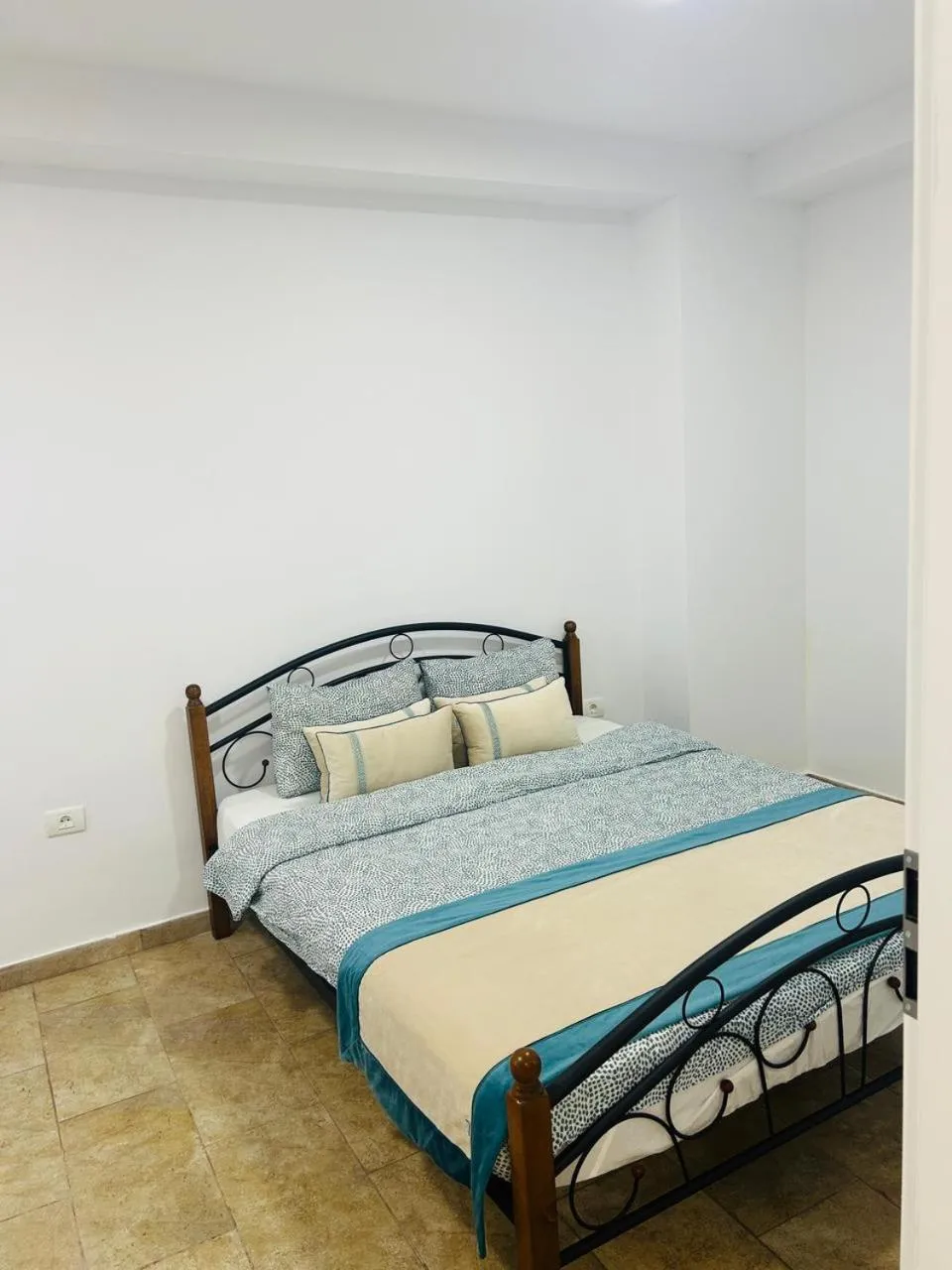 Bed in The Loft Gara de Nord