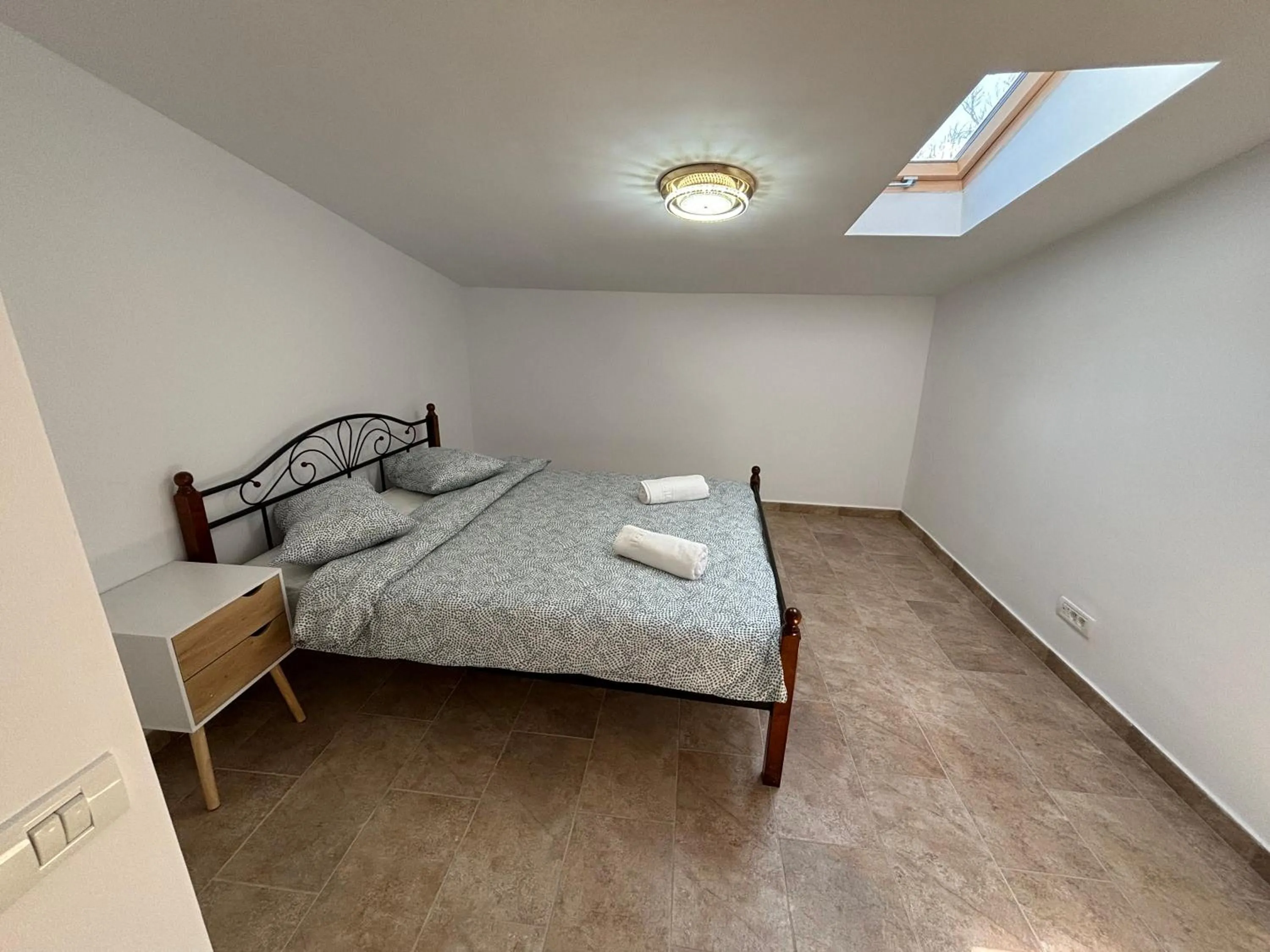 Bed in The Loft Gara de Nord