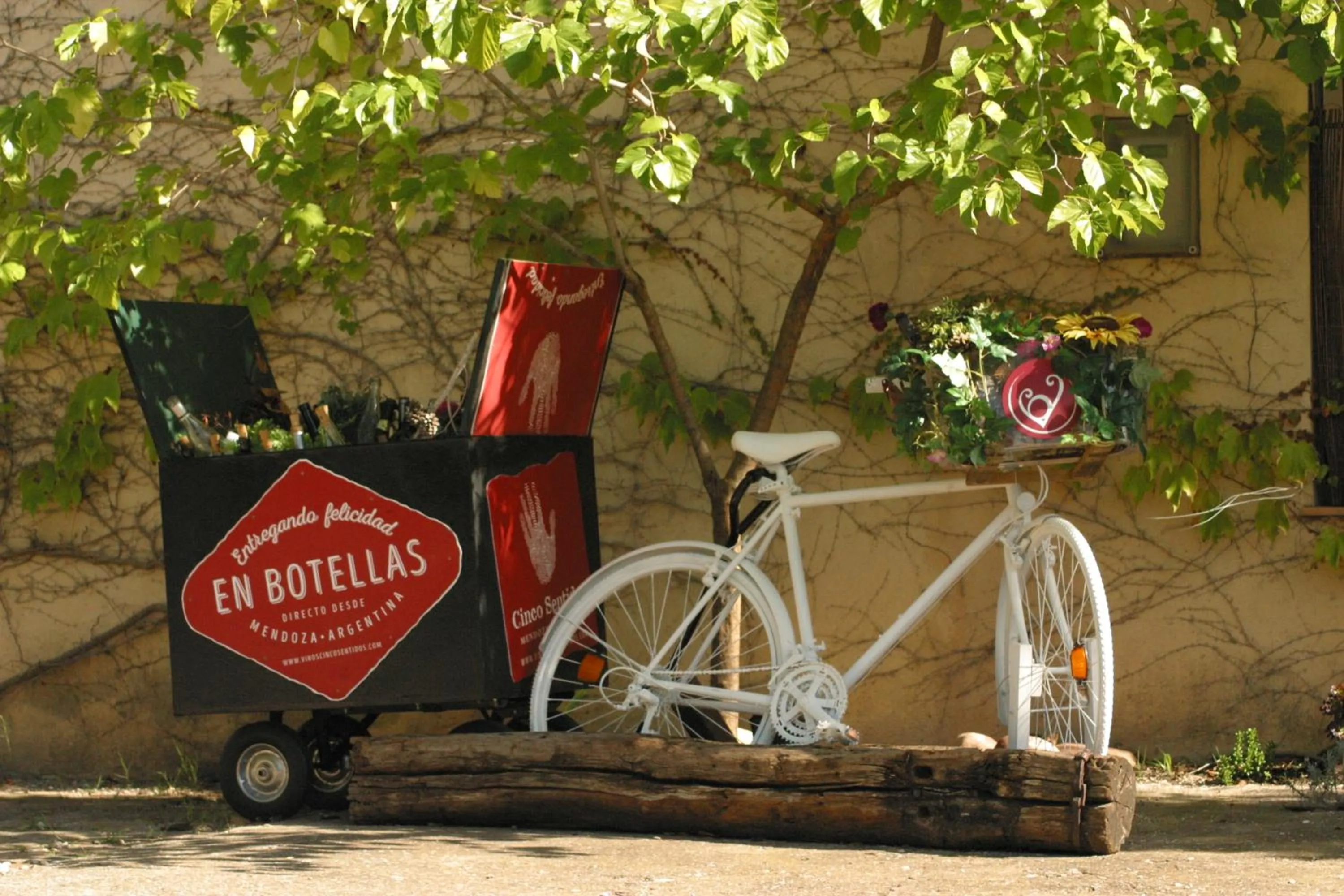 Parking in Vi l'Art Wine Lodge - Only Adults