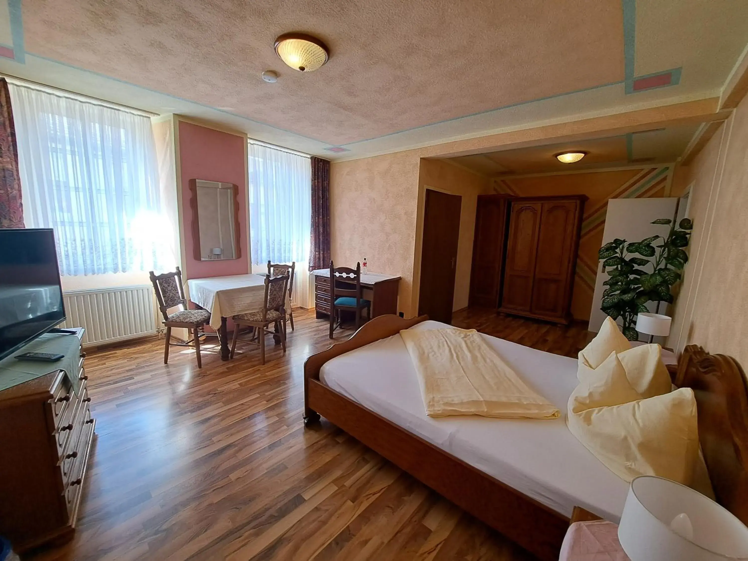 Suite in Hotel zum Hirsch Suite in Hotel zum Hirsch