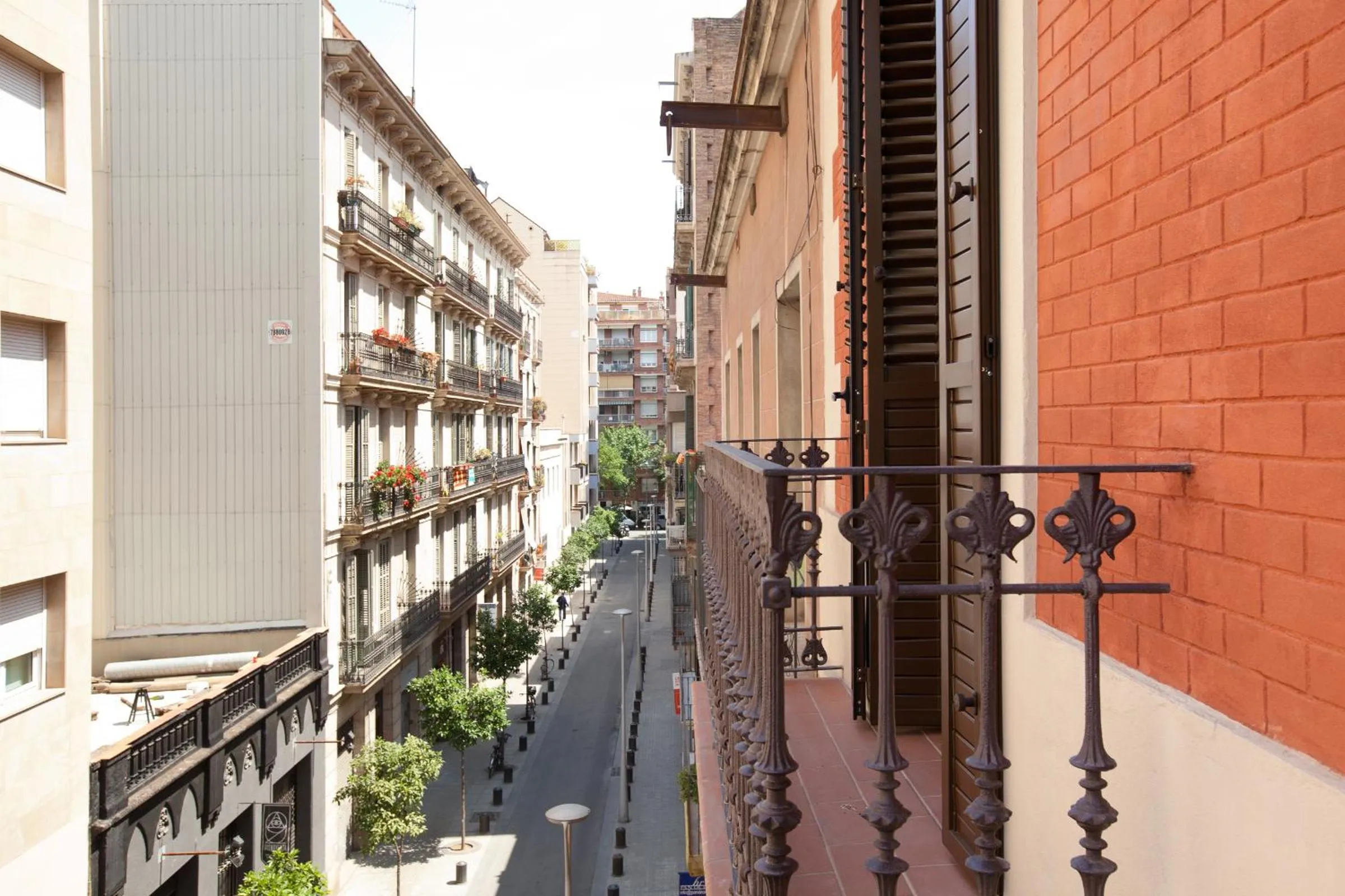 Area and facilities in APBCN Eixample Center