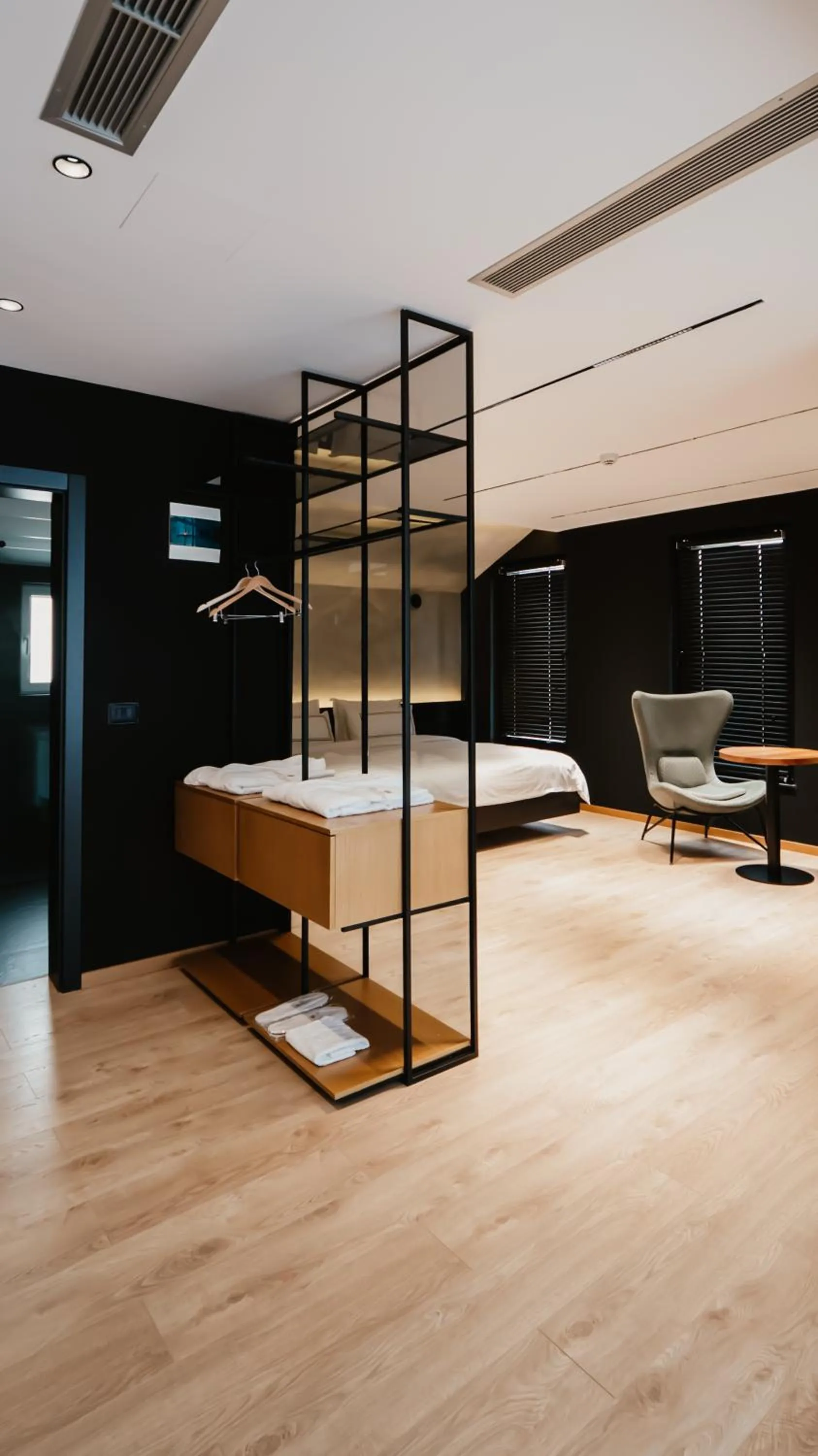 Bed in BAZ'HUR Boutique Hotel