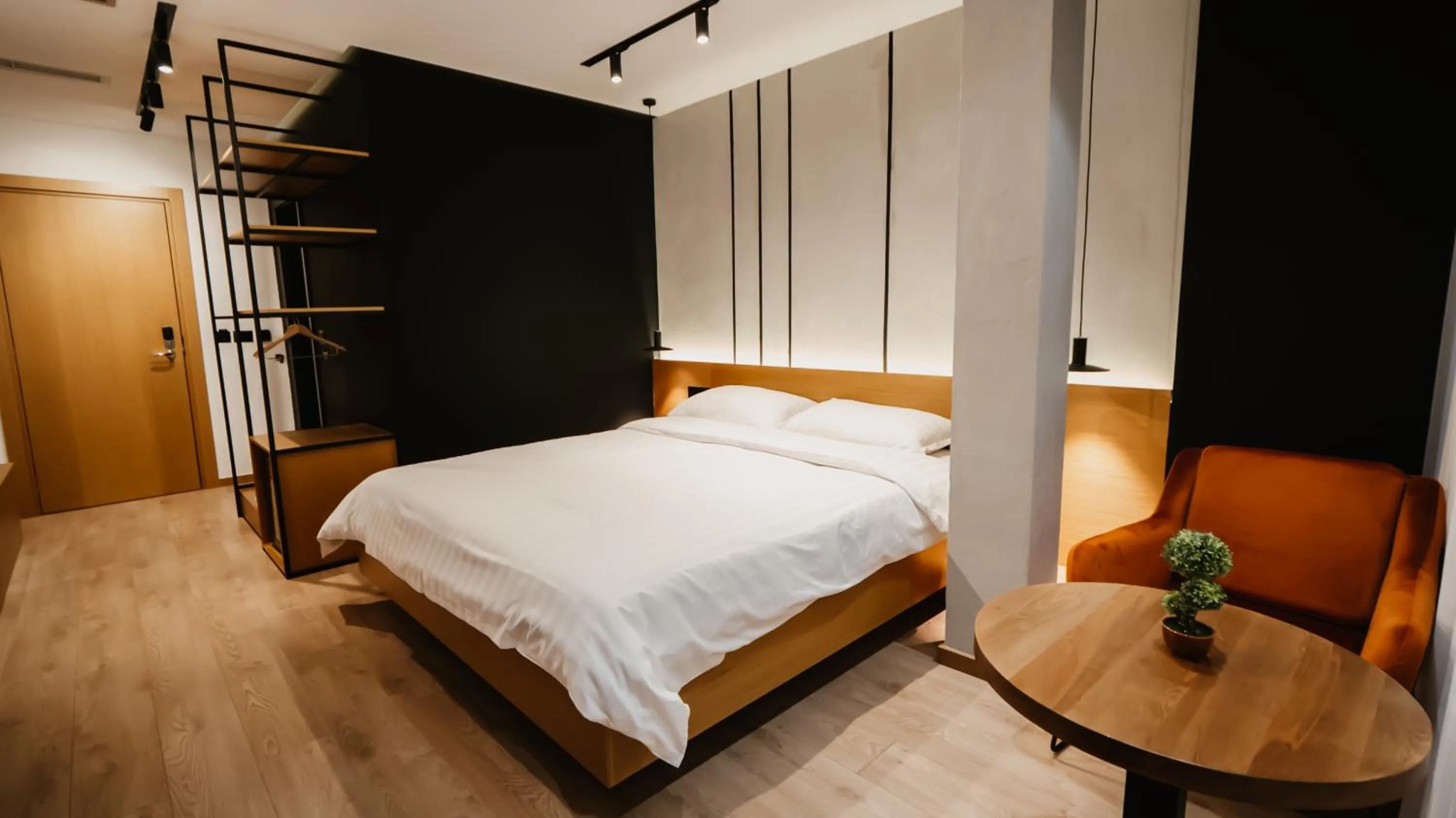 Bed in BAZ'HUR Boutique Hotel