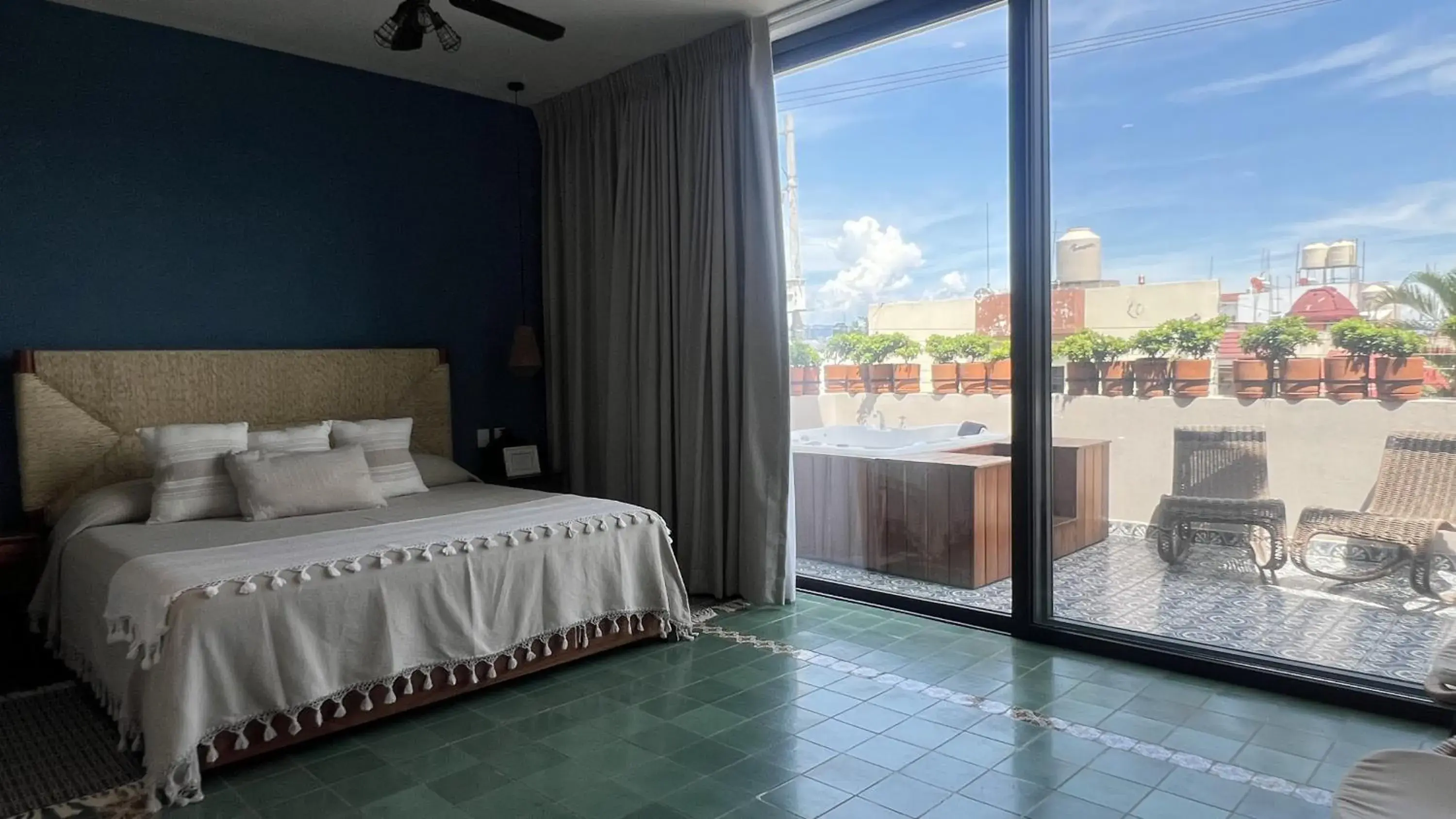 Deluxe Suite with Spa Bath in Hotel Boutique Gloriagave Deluxe Suite with Spa Bath in Hotel Boutique Gloriagave