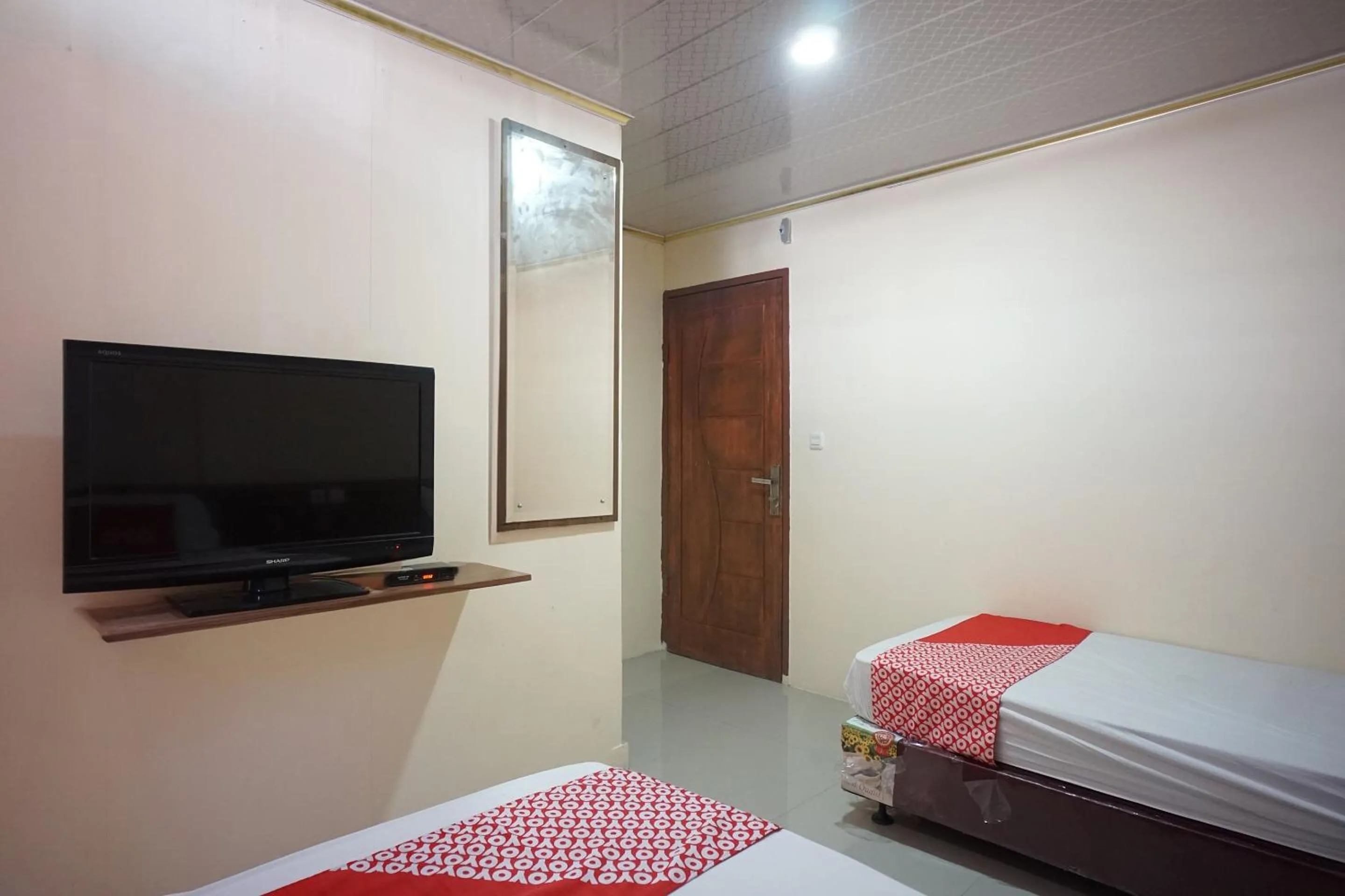 Bedroom in OYO 93066 D'niel Homestay Syariah