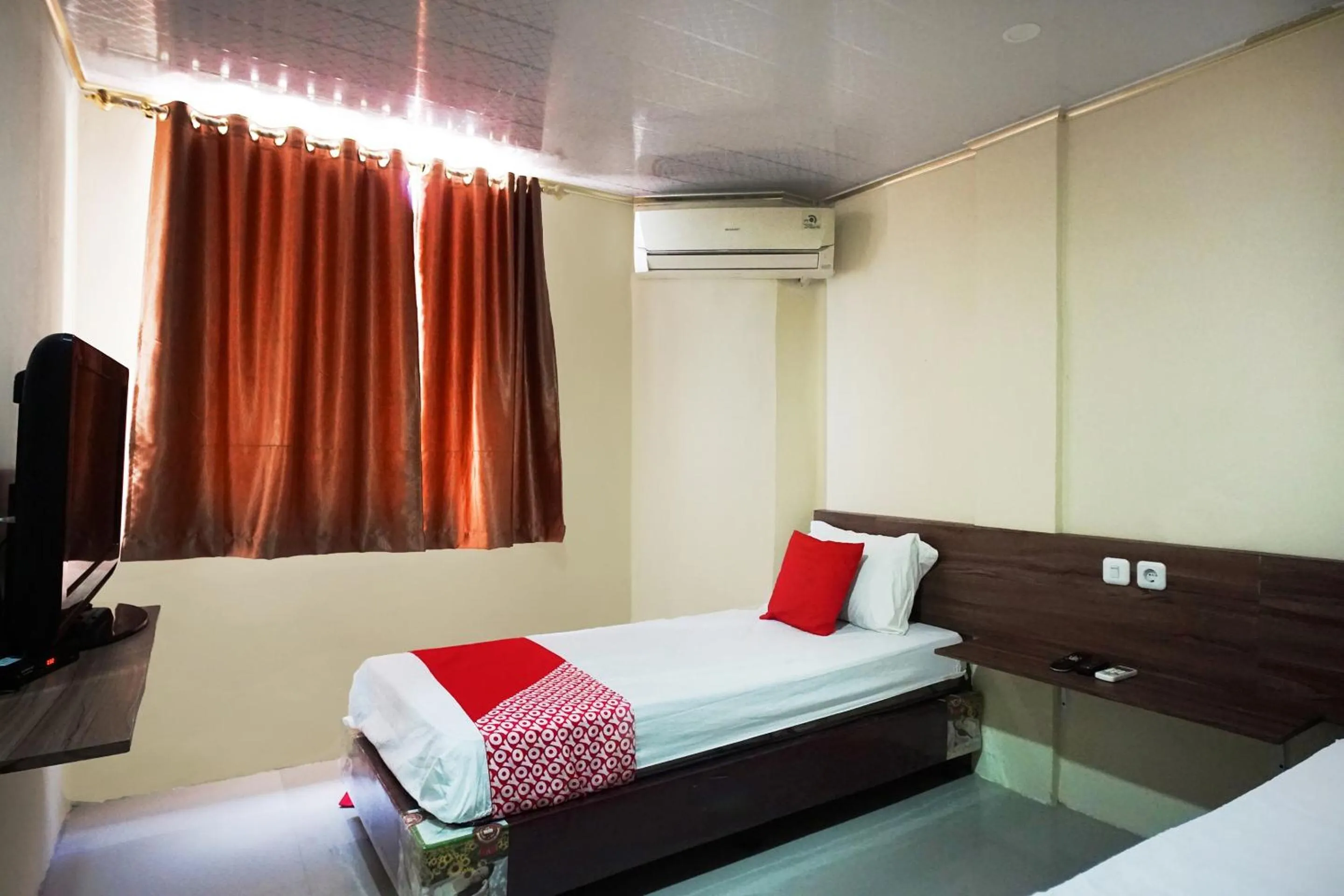 Bedroom in OYO 93066 D'niel Homestay Syariah