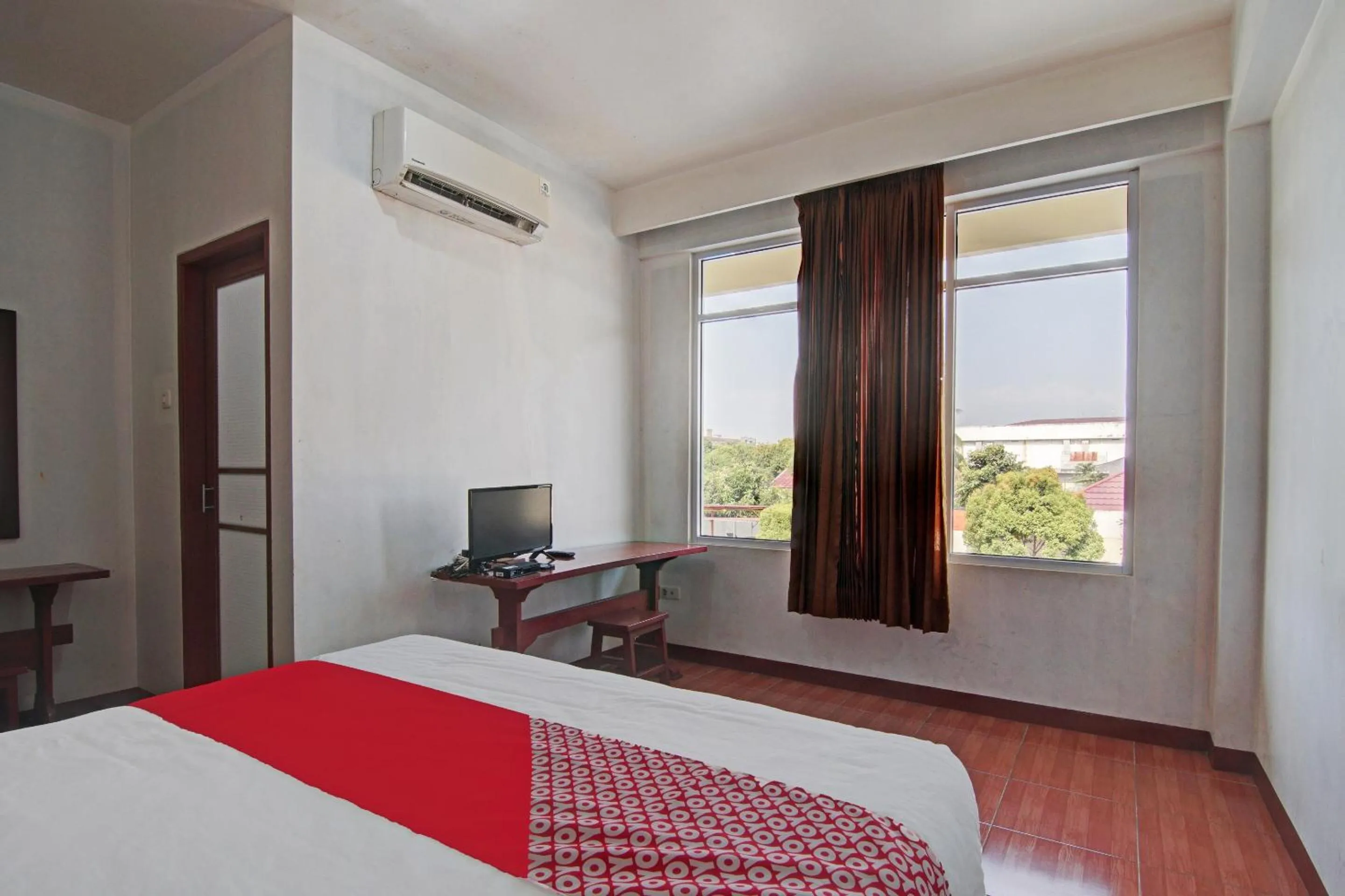 Bedroom, Bed in Hotel O Asri Homestay Syariah