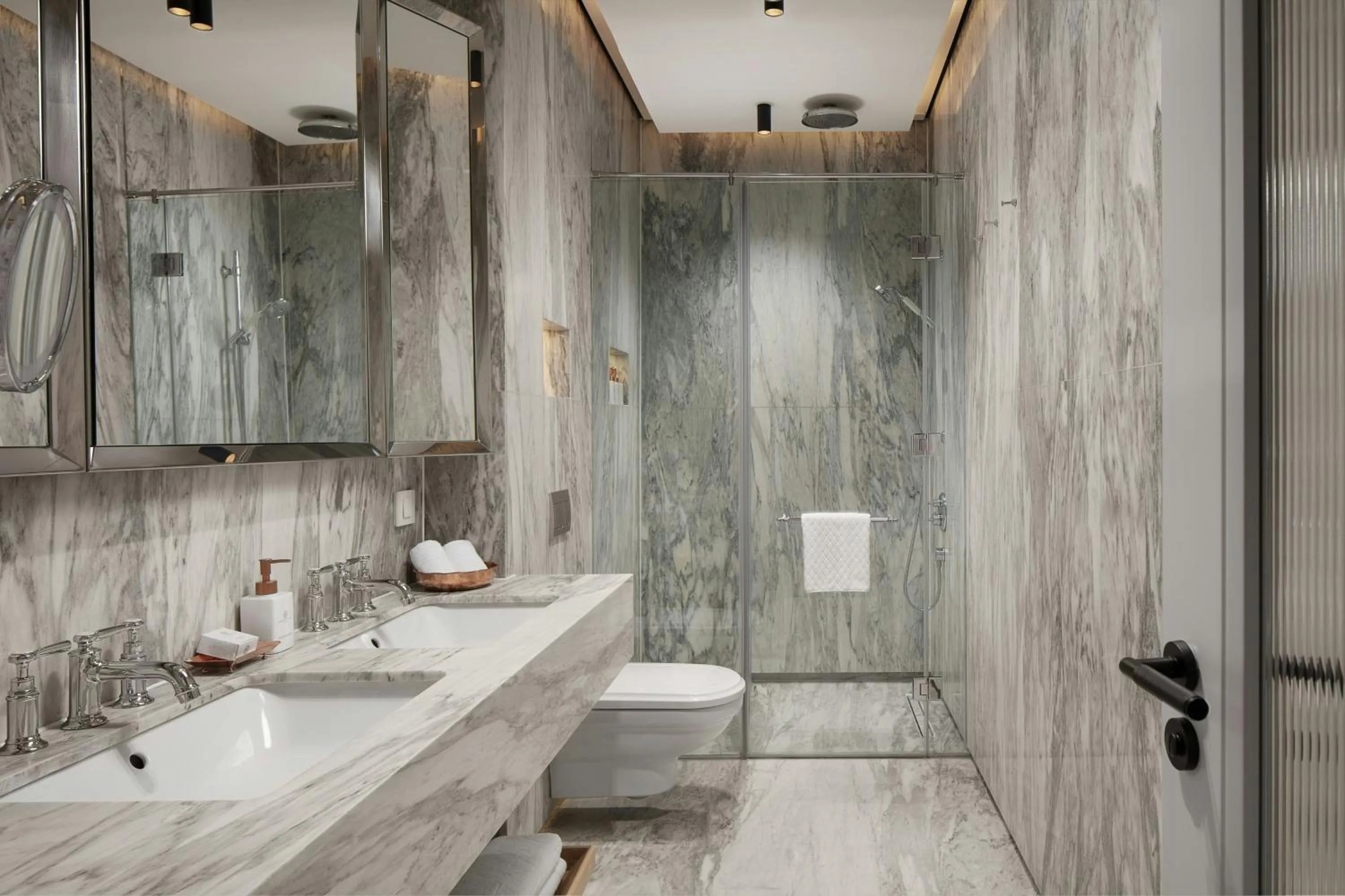 Bathroom in Sanasaryan Han, a Luxury Collection Hotel, Istanbul