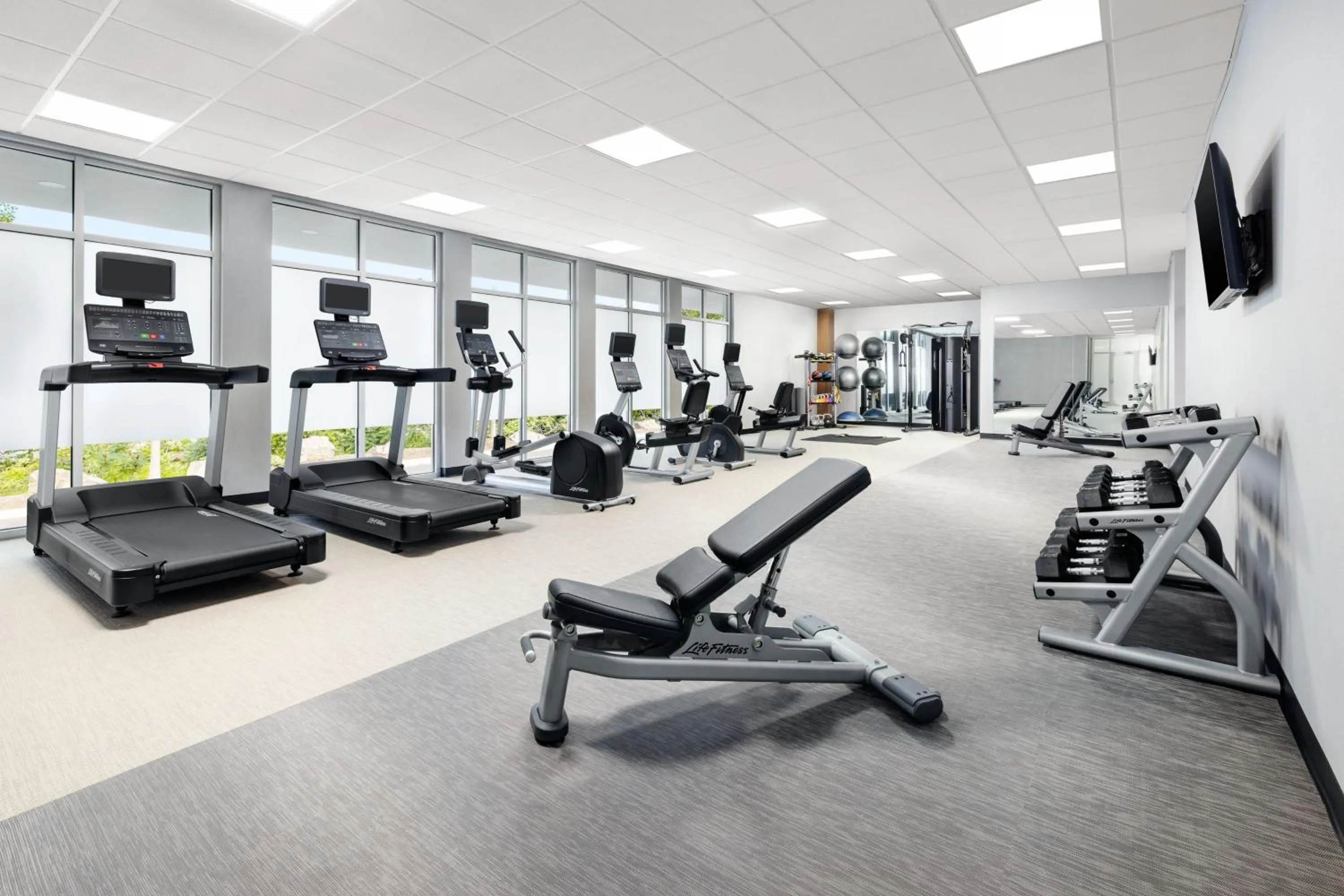 Fitness centre/facilities in Courtyard by Marriott New Castle